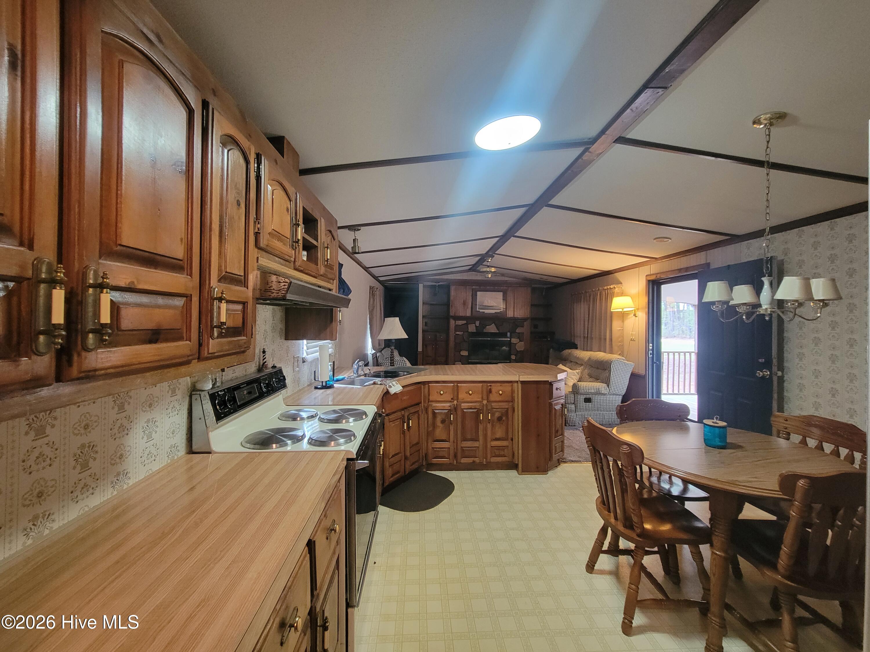 74 Woodlief Drive Property Photo 8