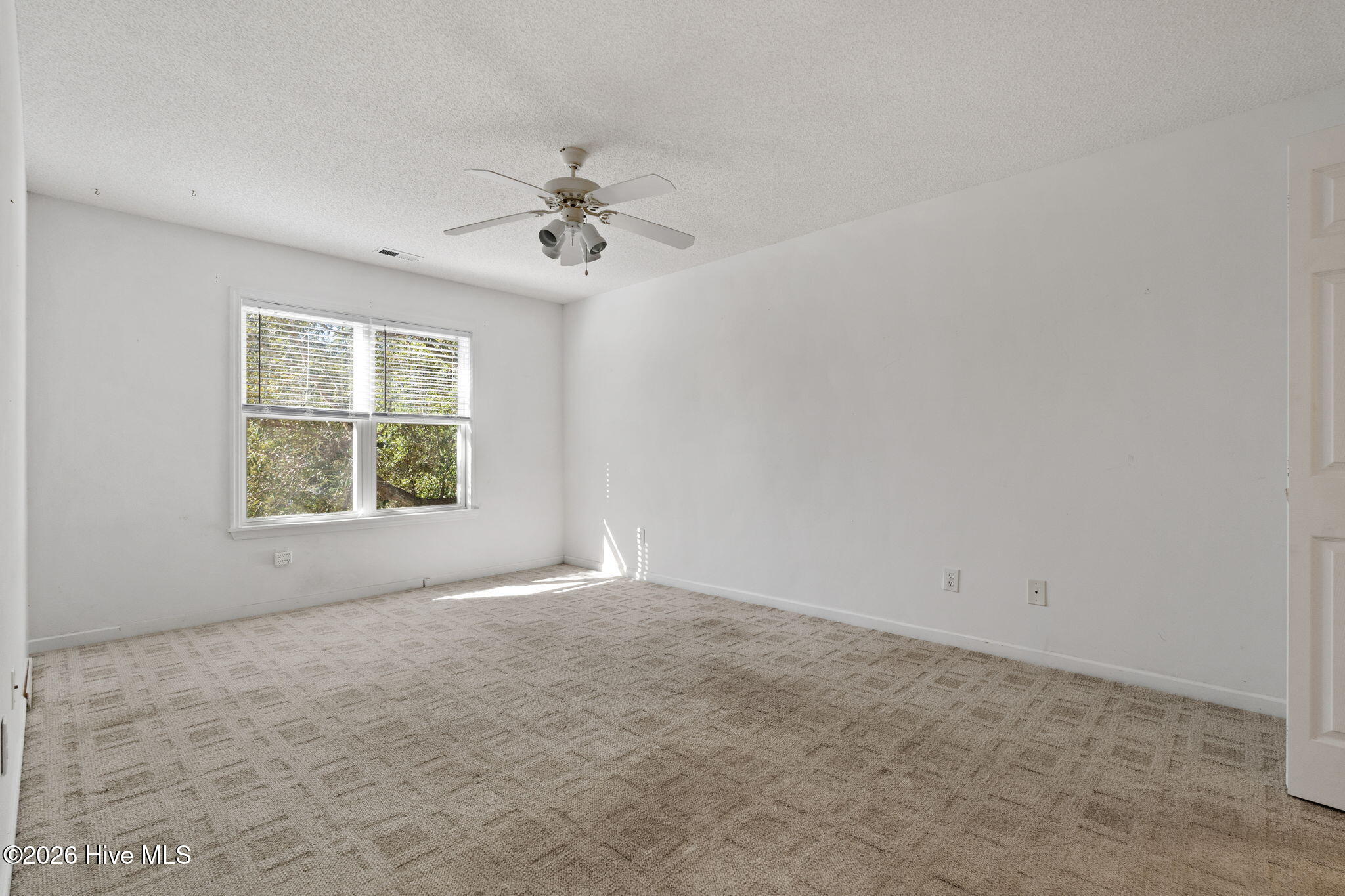 212 Ne 41st Street Property Photo 24