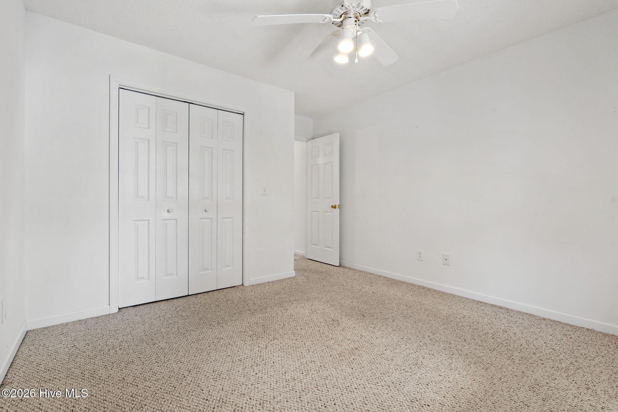 212 Ne 41st Street Property Photo 37