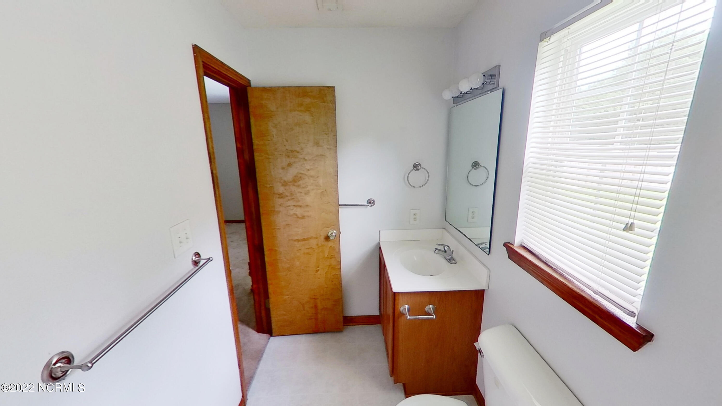 1043 Shirley Drive Property Photo 14