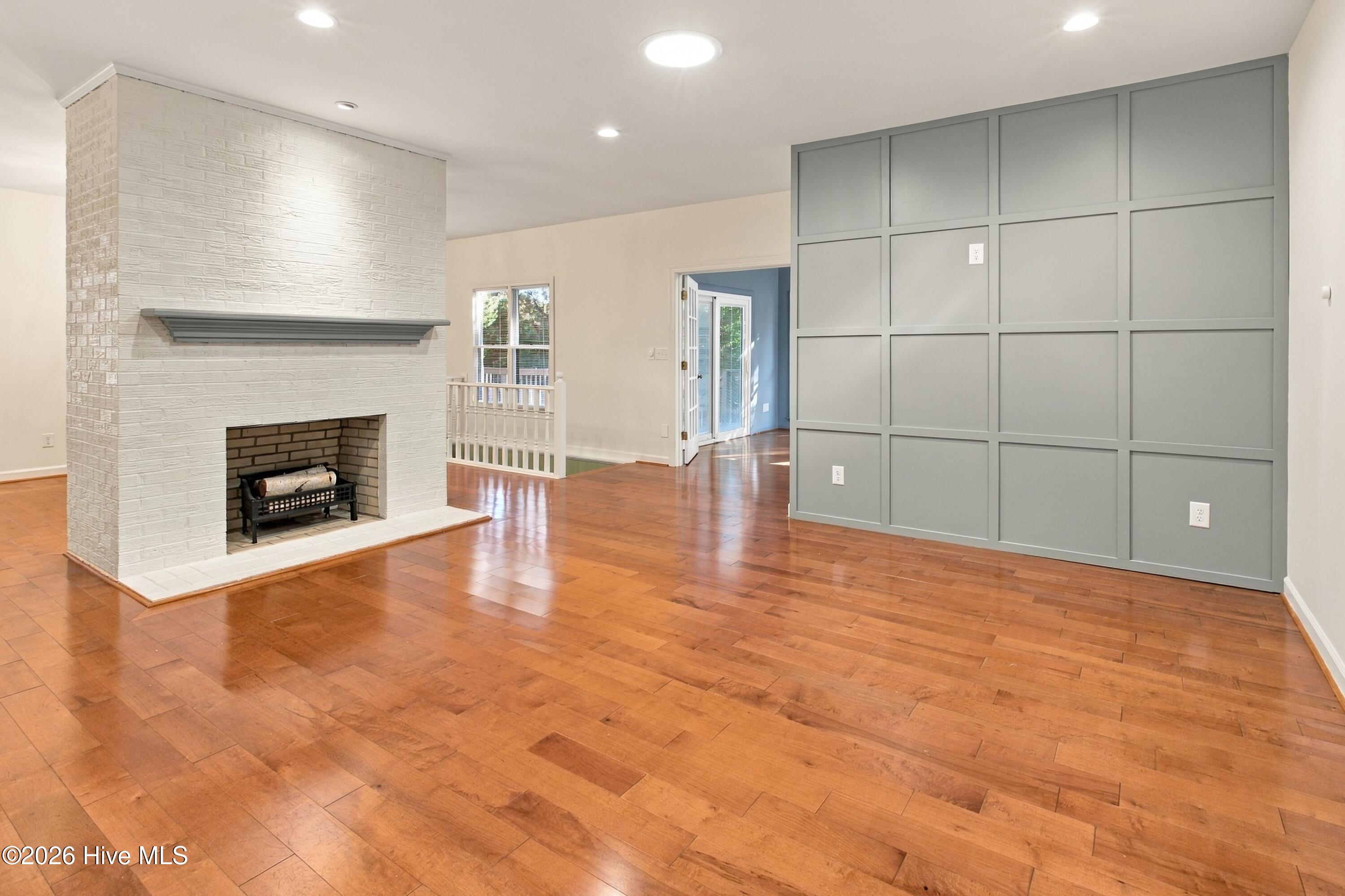 435 Tall Timbers Drive Property Photo 13
