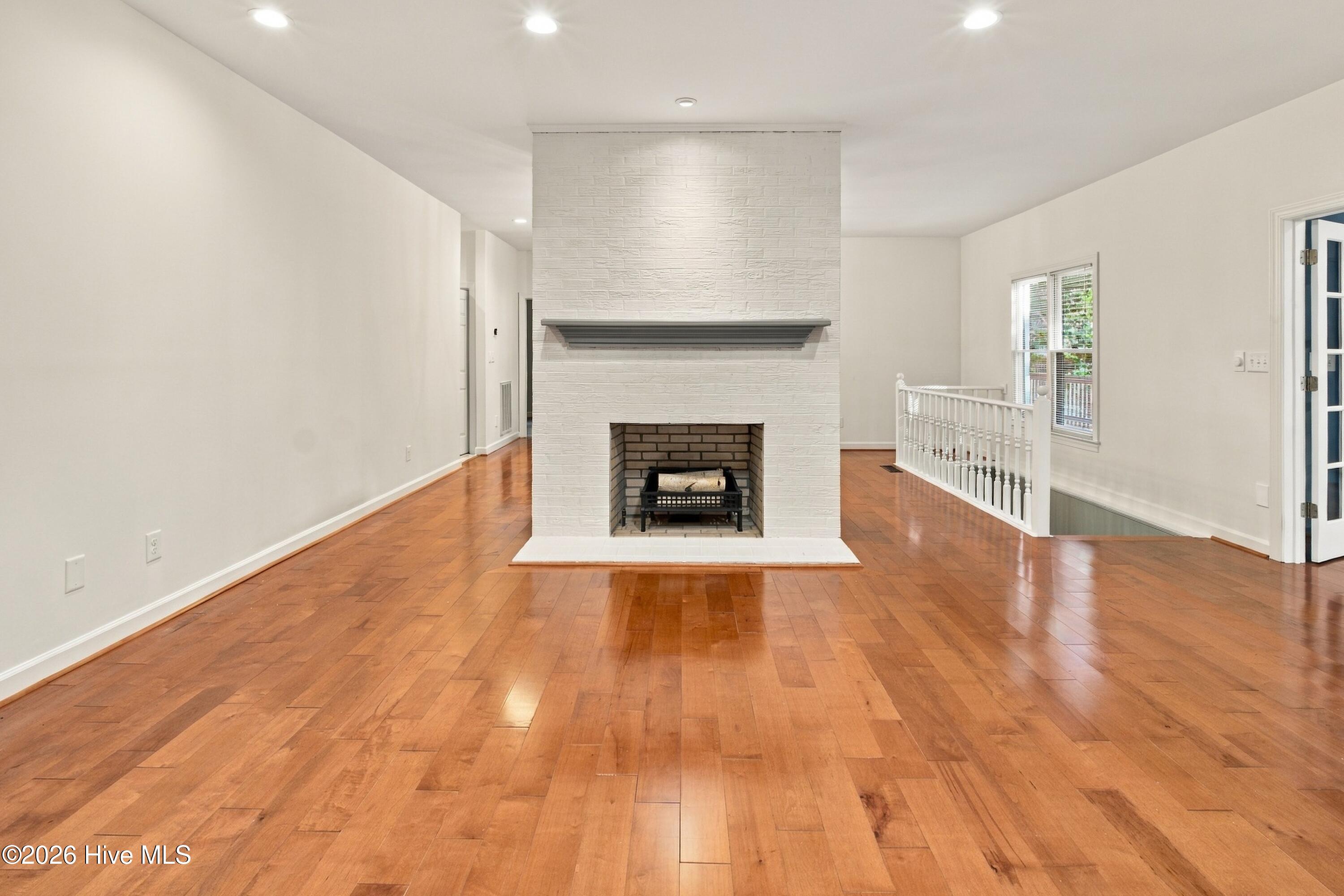 435 Tall Timbers Drive Property Photo 15