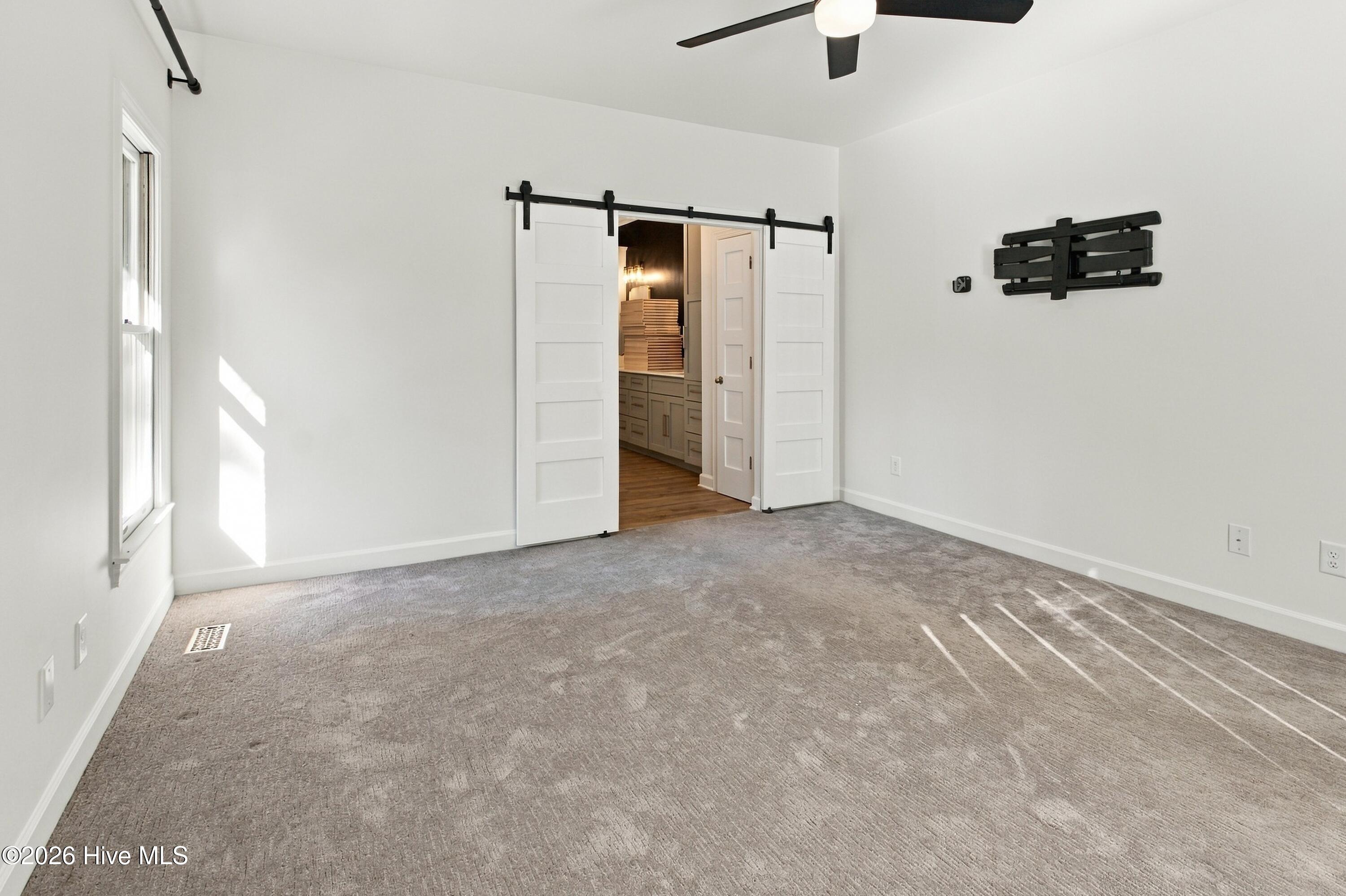 435 Tall Timbers Drive Property Photo 35