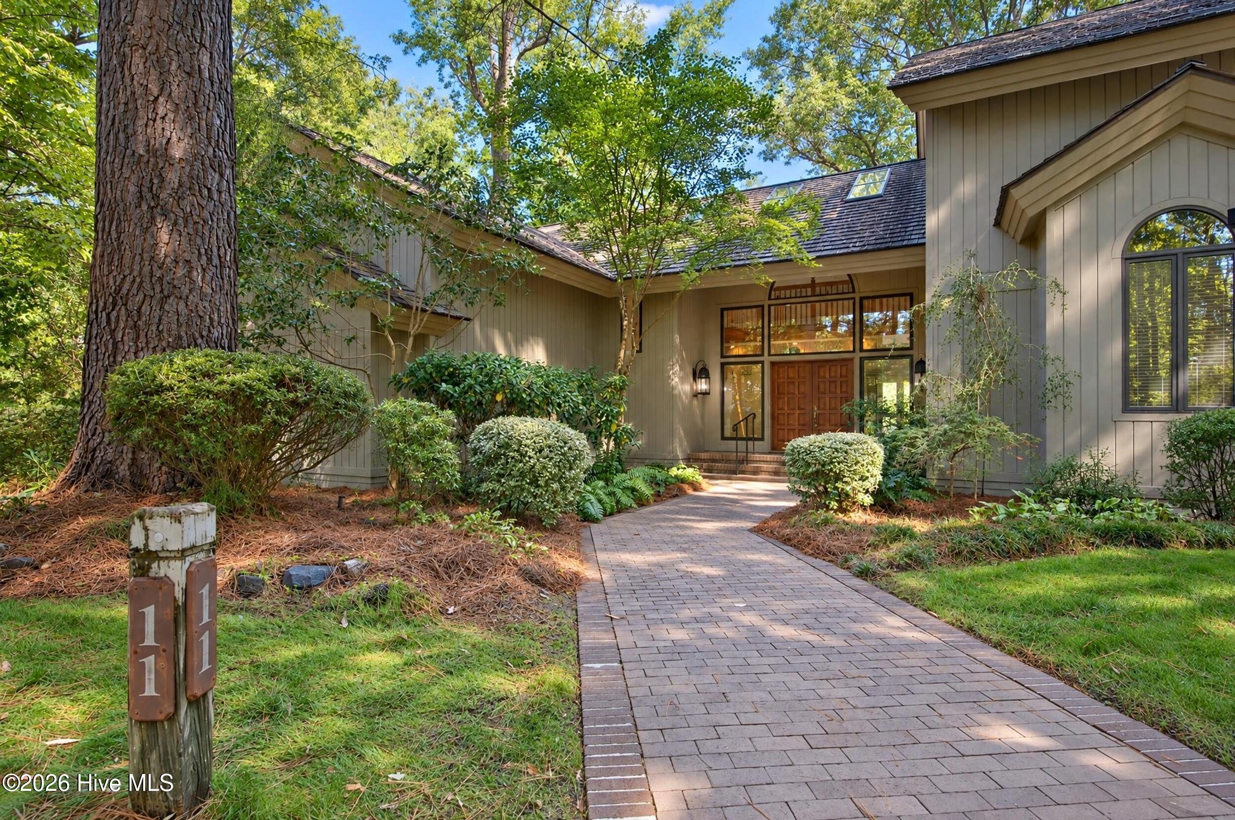 11 Canvasback Point Property Photo 1