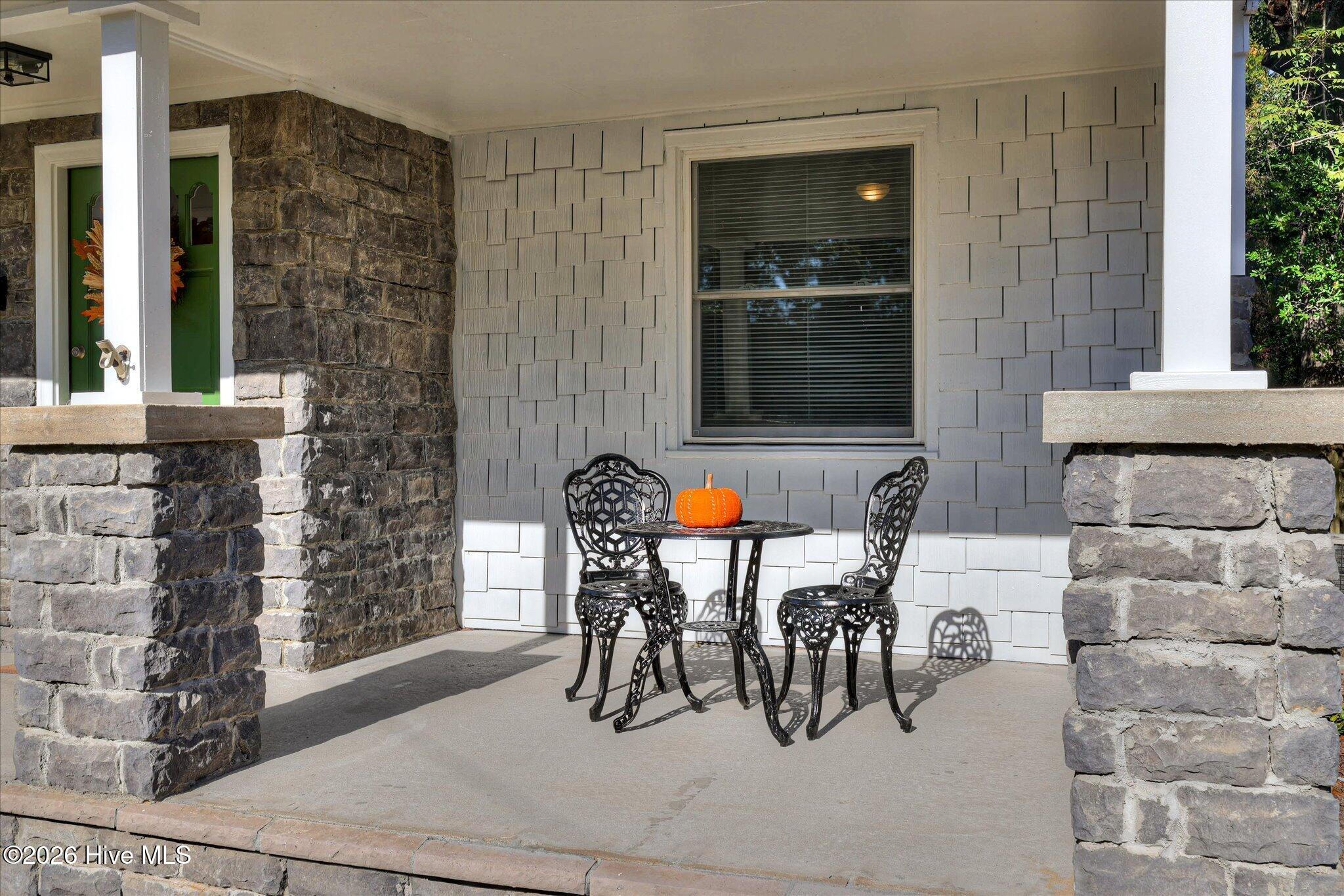 1857 Ohio Avenue Property Photo 3