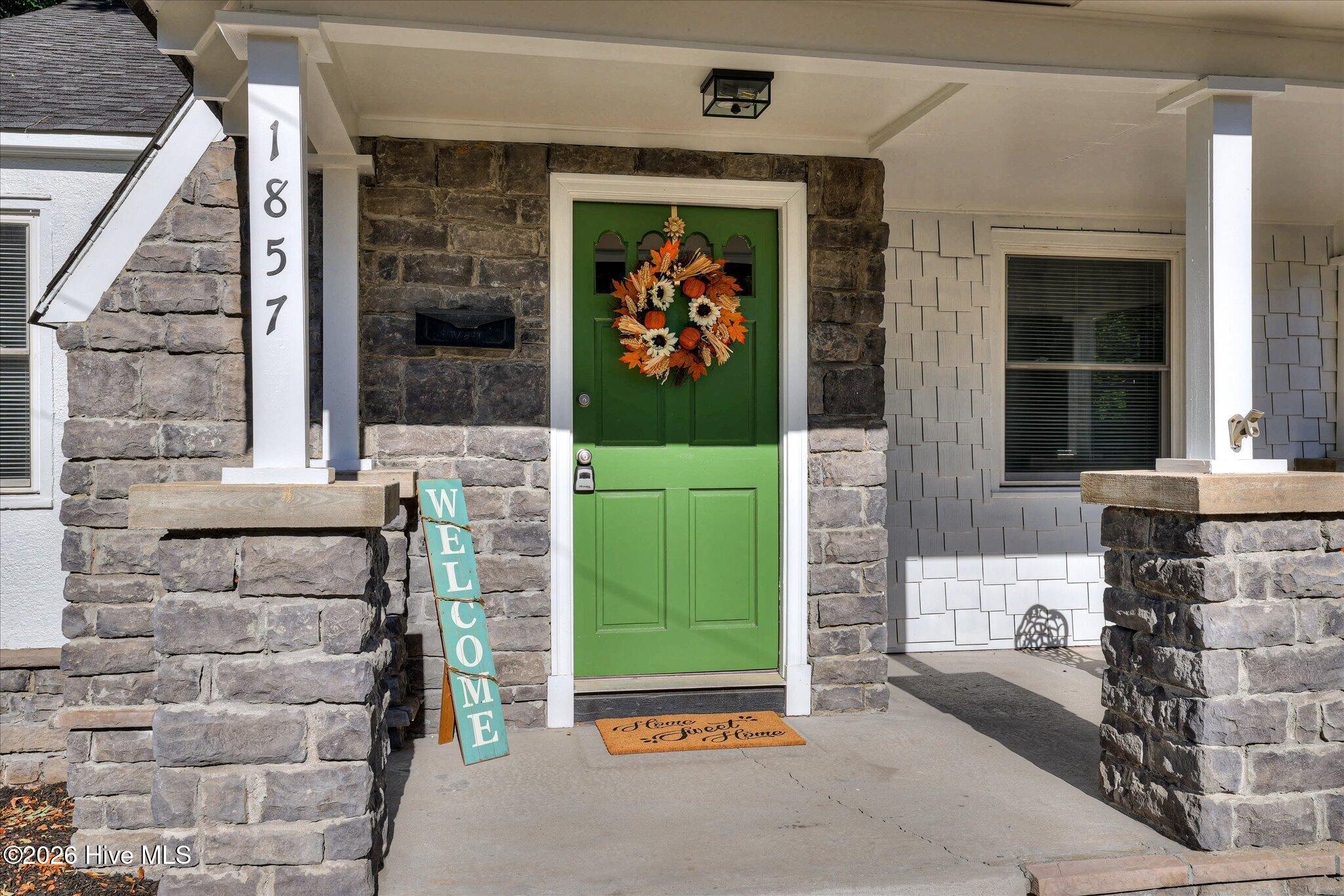 1857 Ohio Avenue Property Photo 4