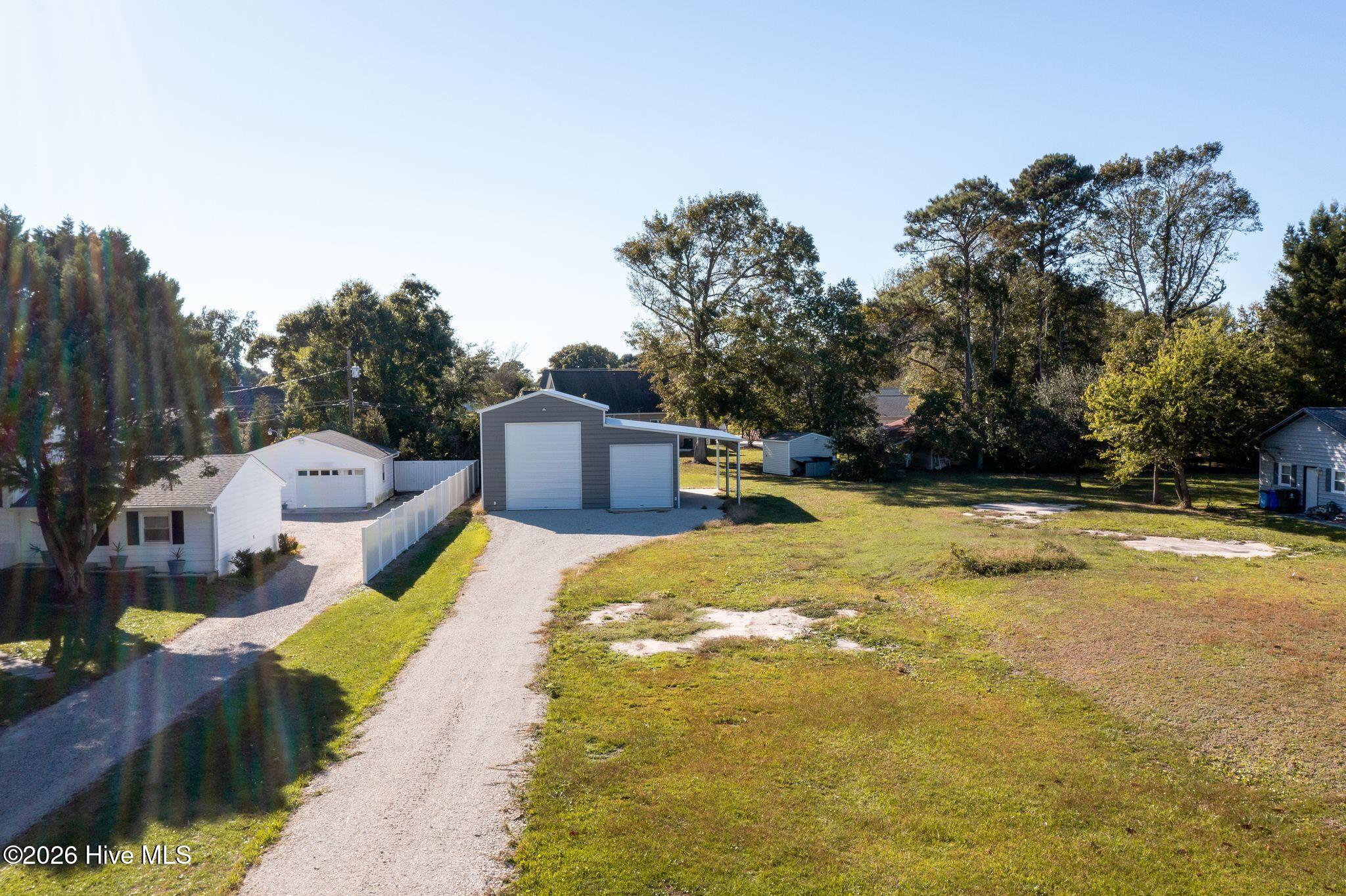 304 16 Yaupon Drive Property Photo 1