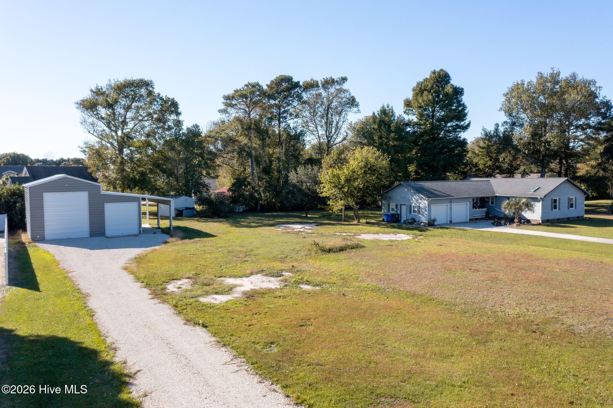 304 16 Yaupon Drive Property Photo 2