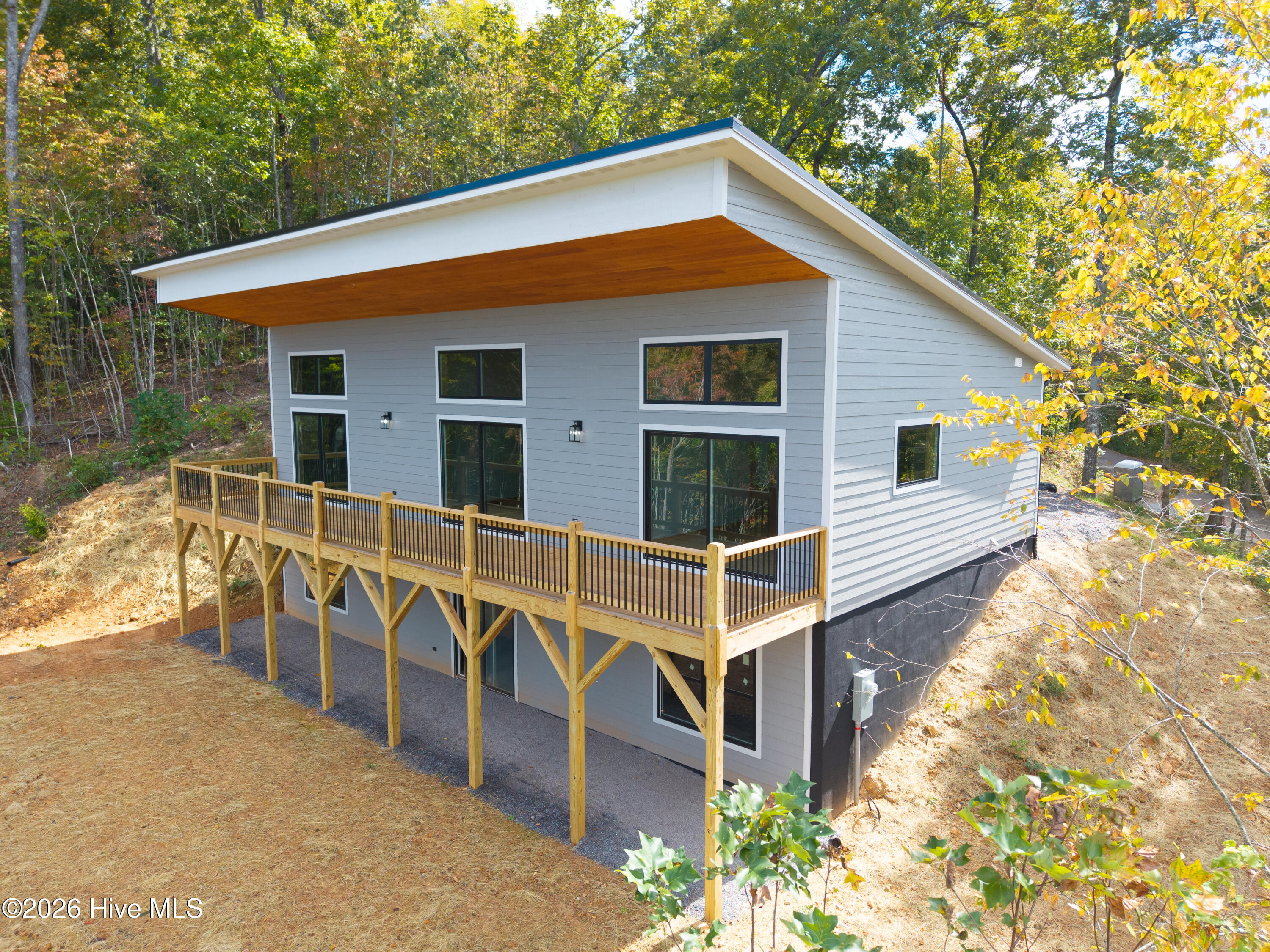 447 Big Sky Drive Property Photo 2