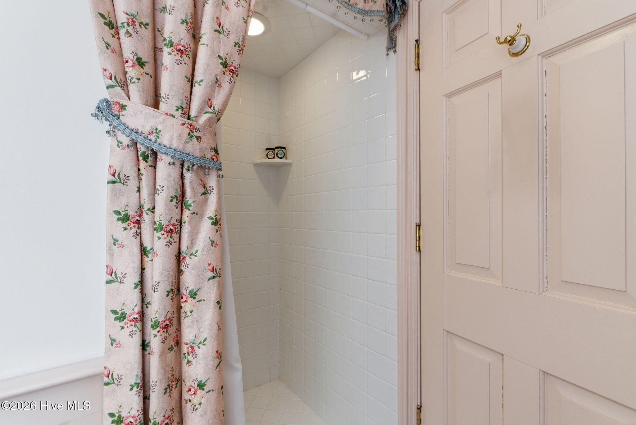 200 Hollycrest Drive Property Photo 103
