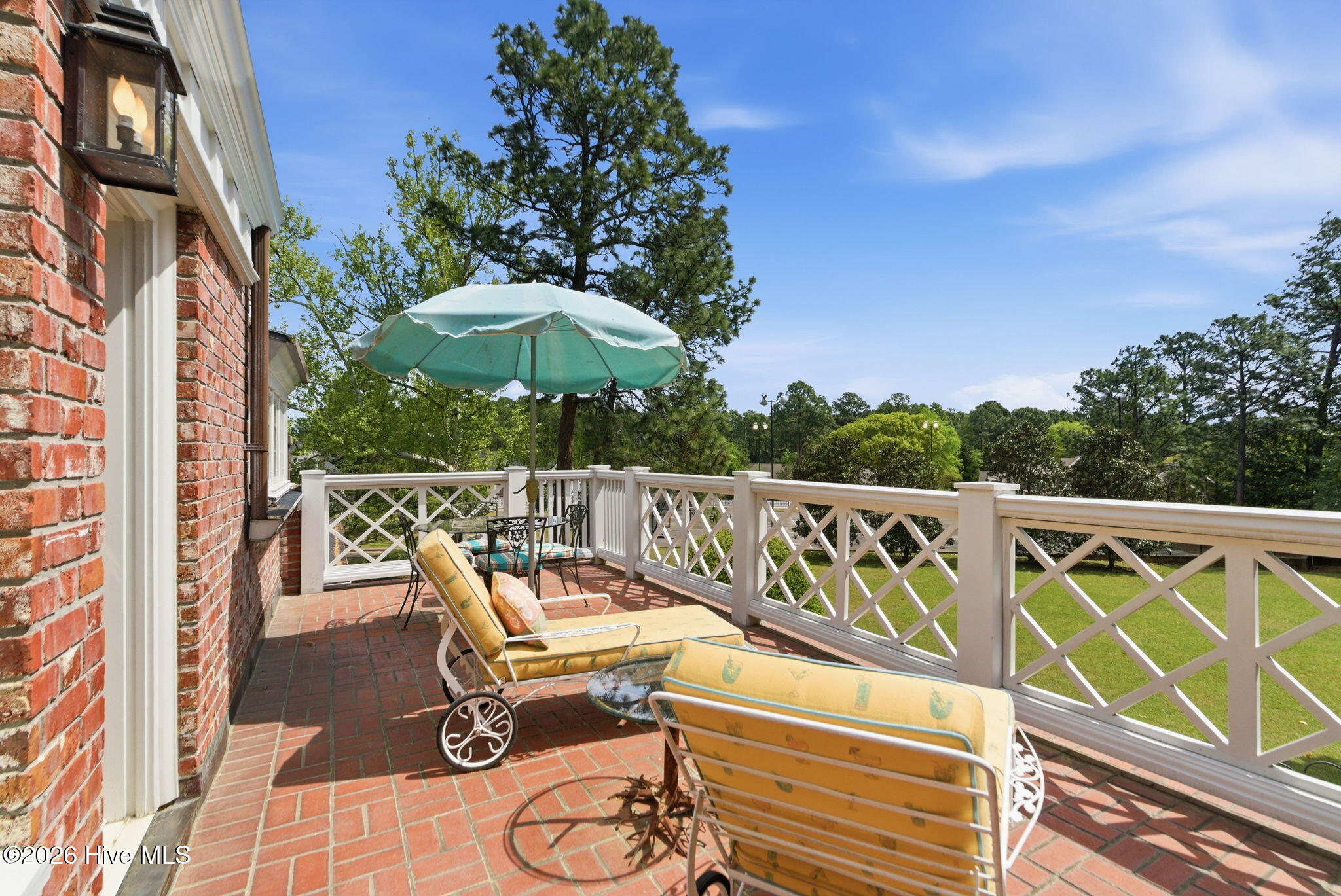 200 Hollycrest Drive Property Photo 131