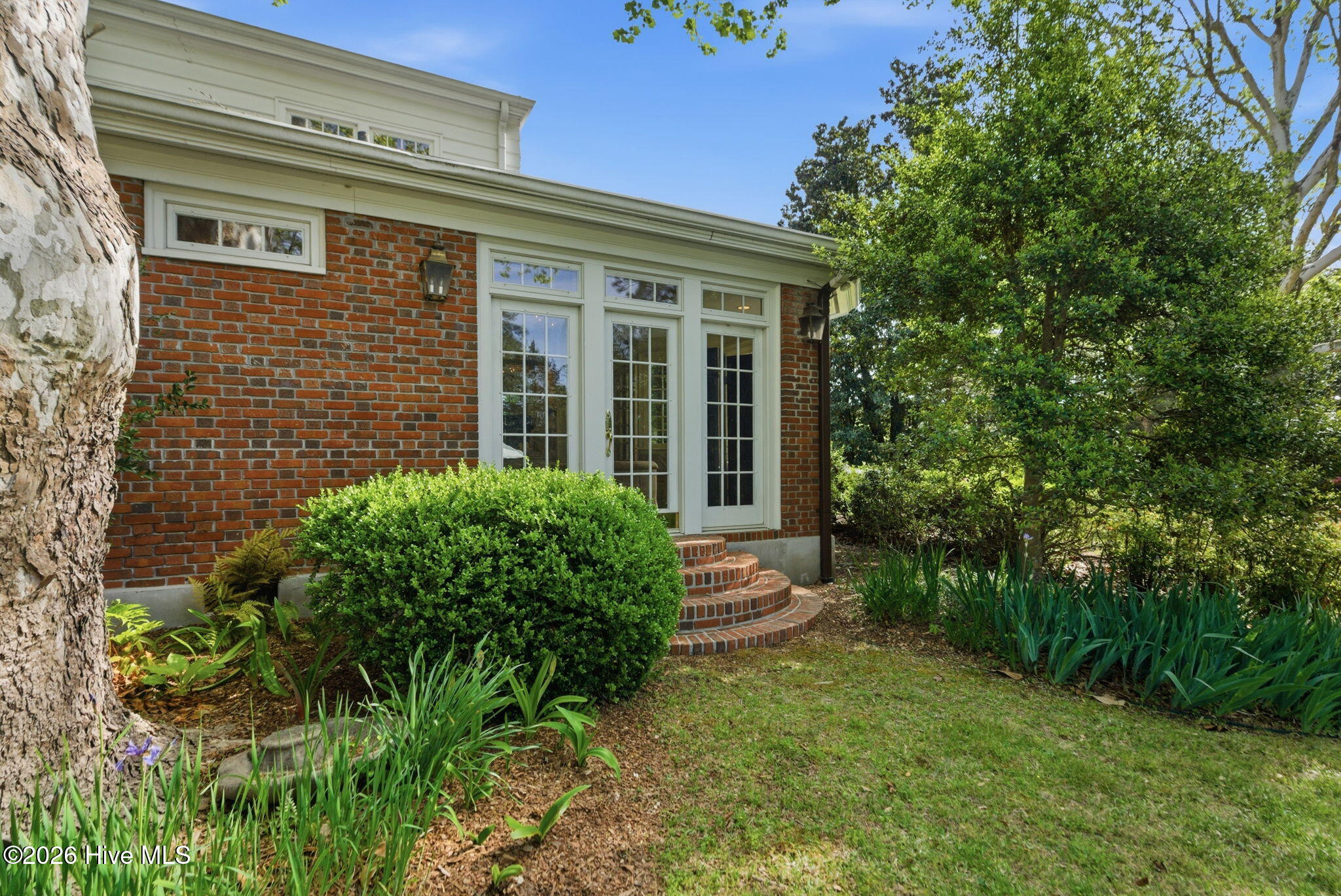 200 Hollycrest Drive Property Photo 176