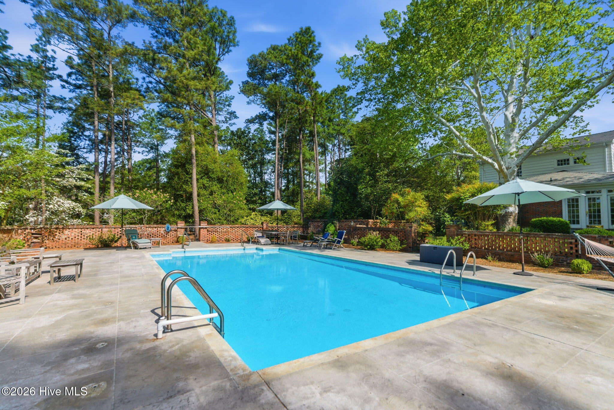 200 Hollycrest Drive Property Photo 181
