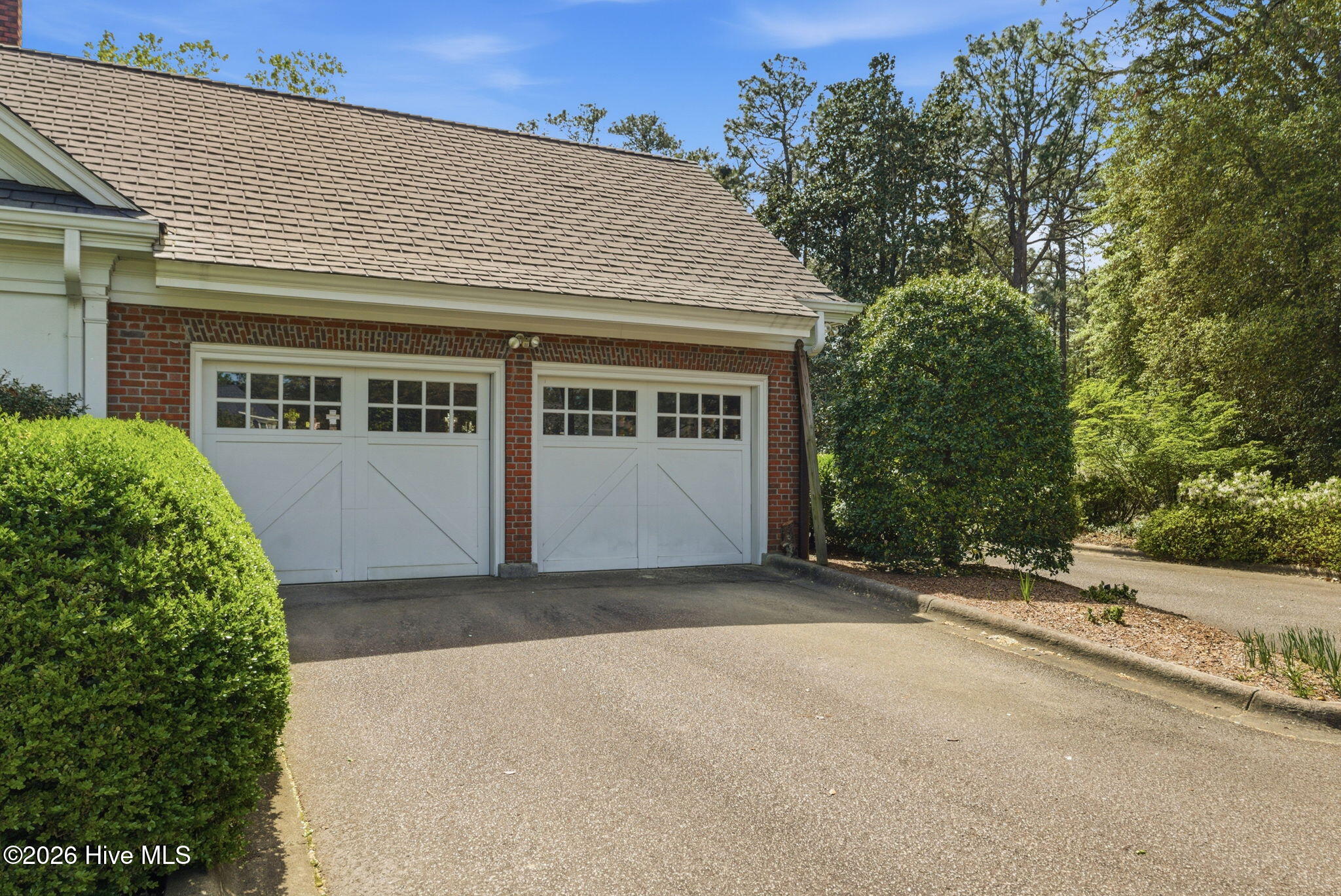 200 Hollycrest Drive Property Photo 196