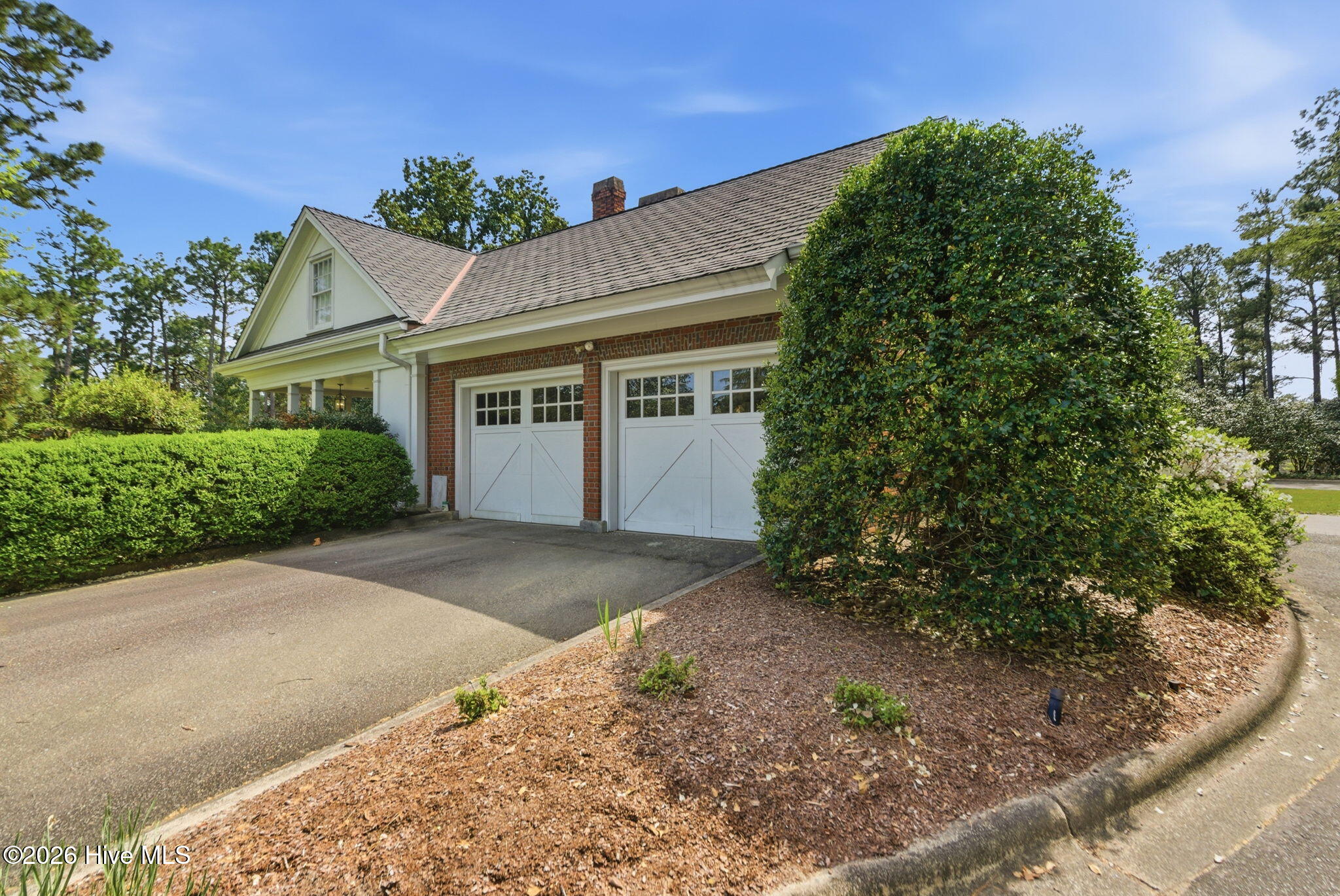 200 Hollycrest Drive Property Photo 197