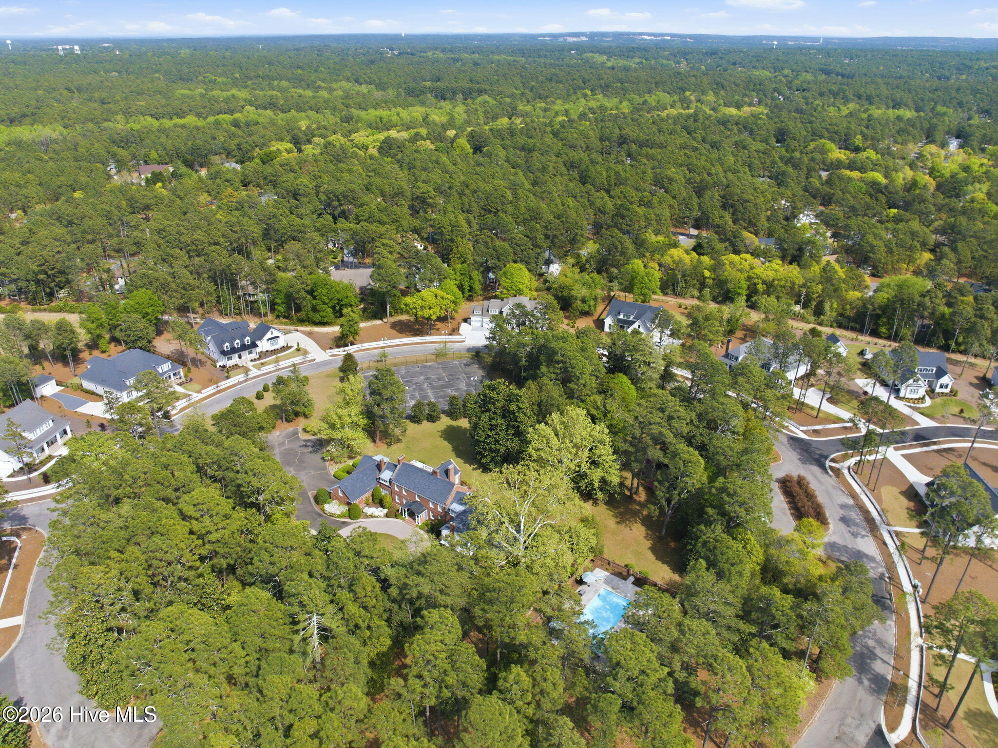 200 Hollycrest Drive Property Photo 211