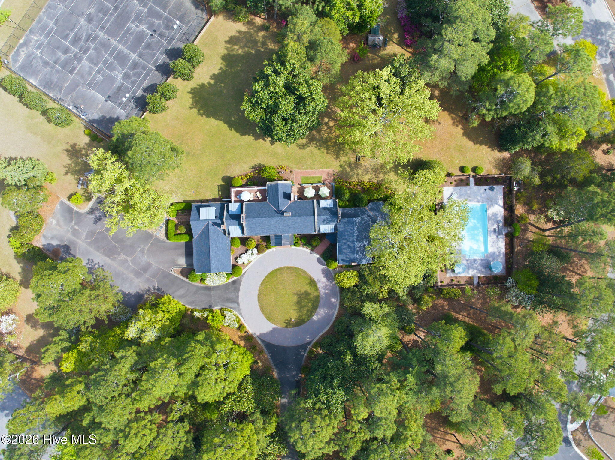 200 Hollycrest Drive Property Photo 217