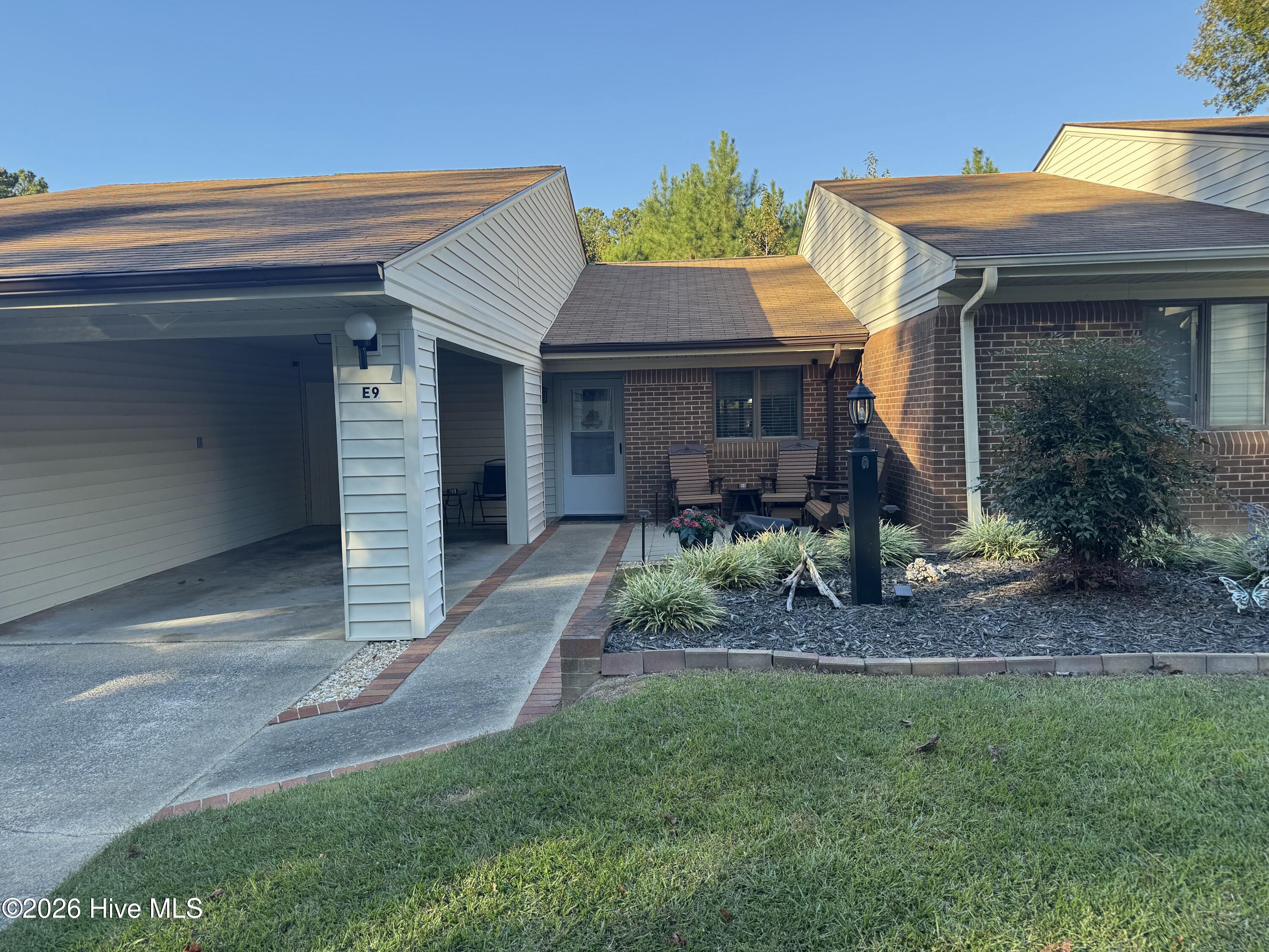 200 Santree Drive Unit E9 Property Photo 1
