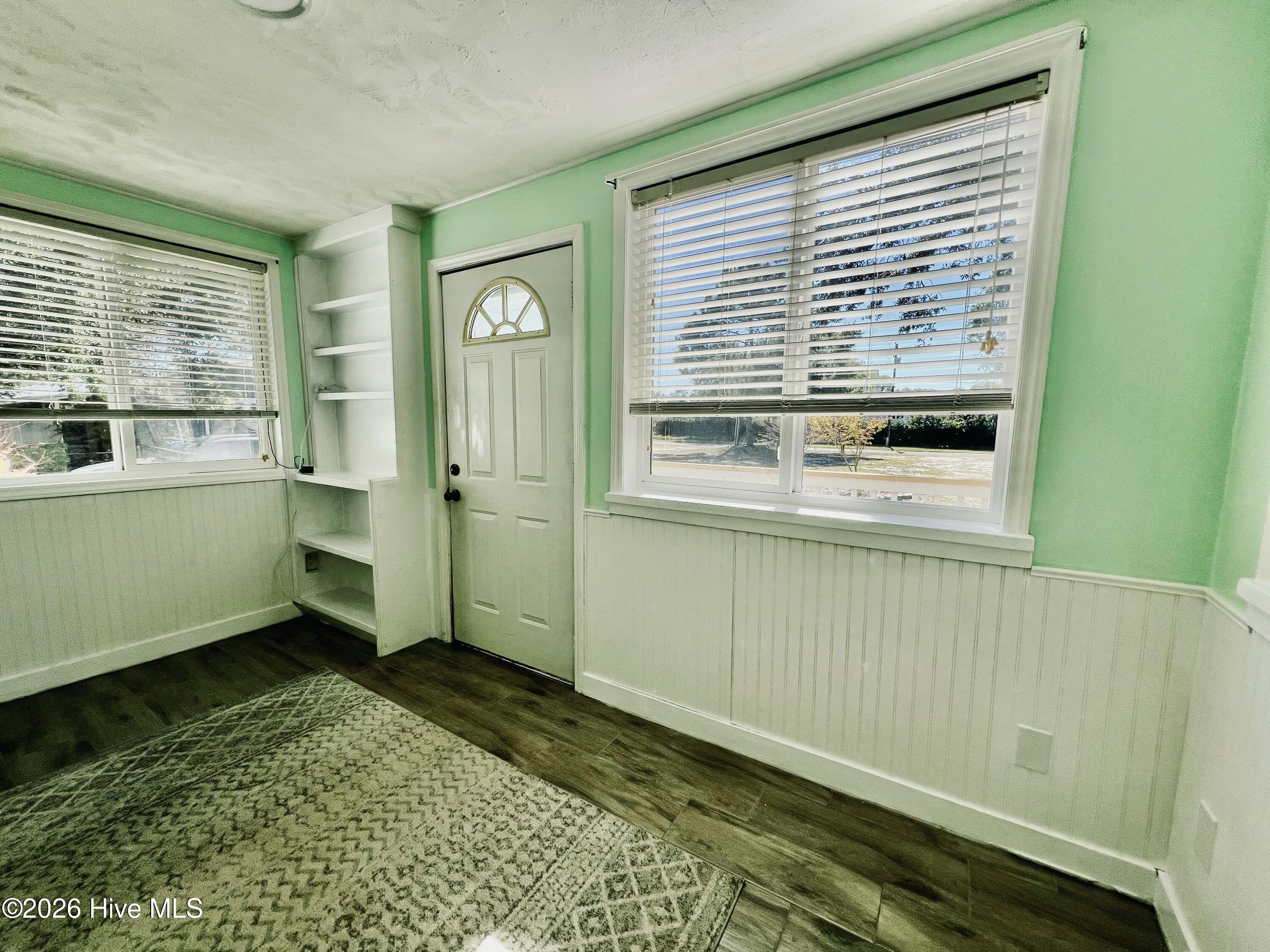 114 Stuart Avenue Property Photo 2