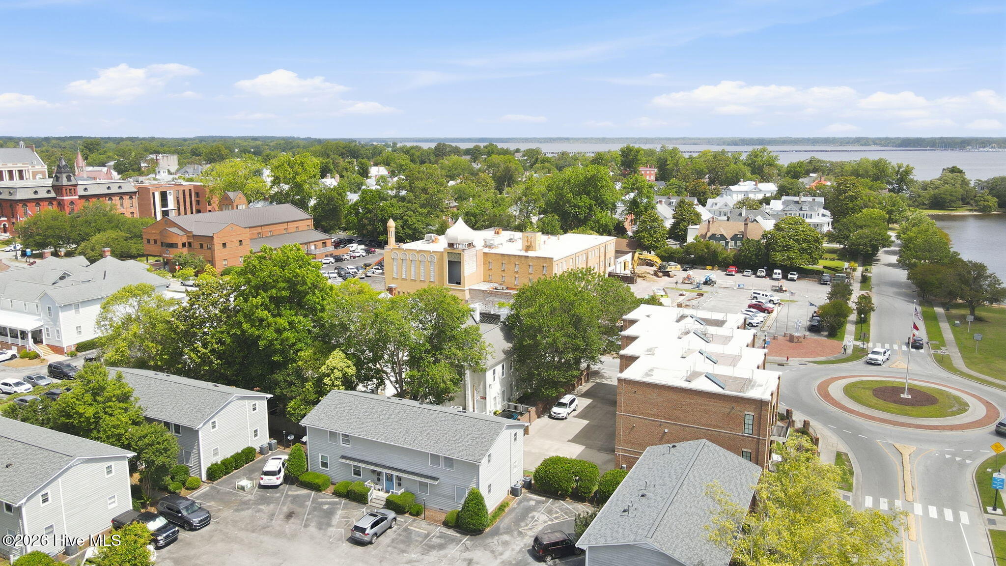 328 River Walk Property Photo 28