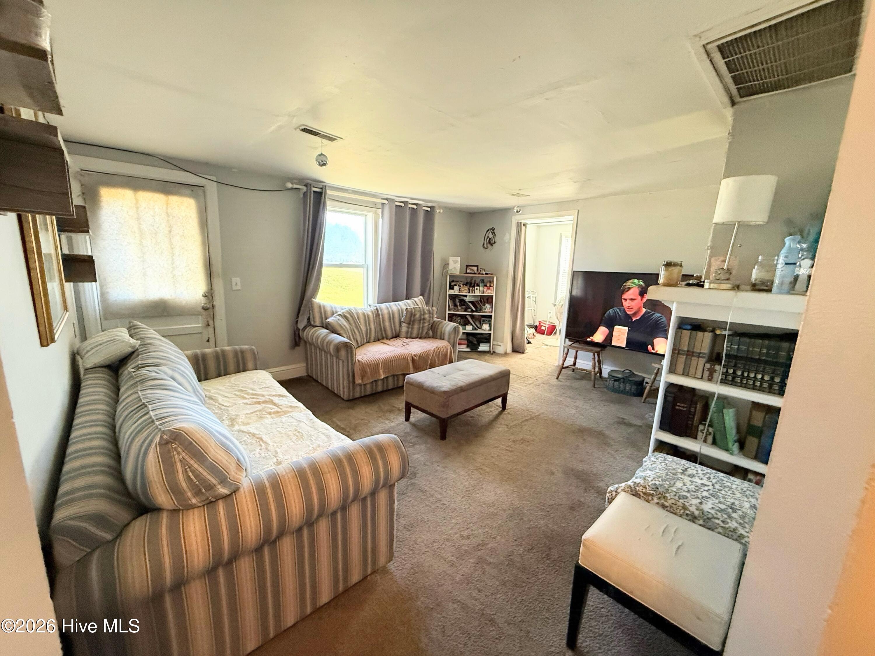 7864 Caratoke Highway Property Photo 4