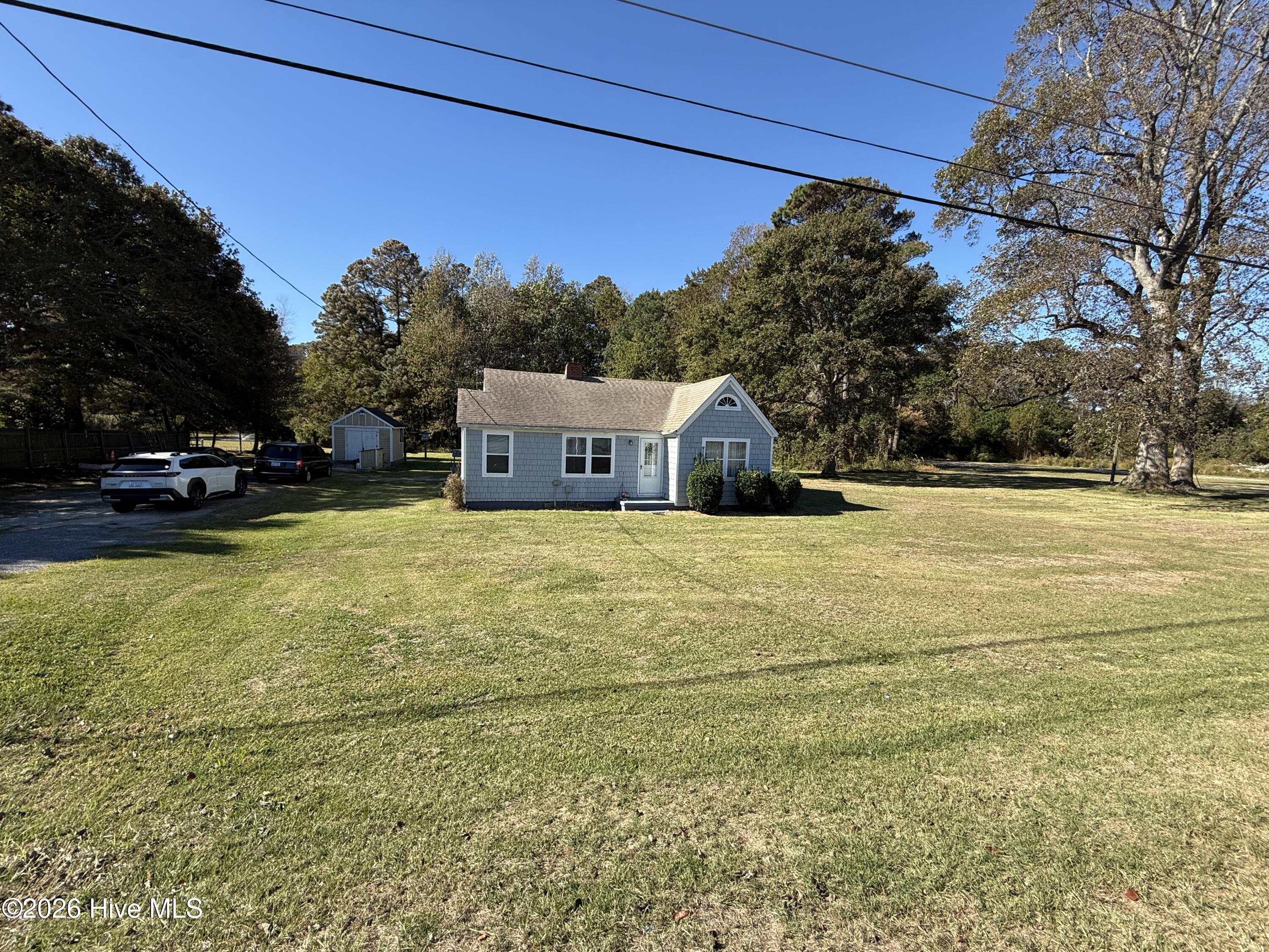 7864 Caratoke Highway Property Photo 17