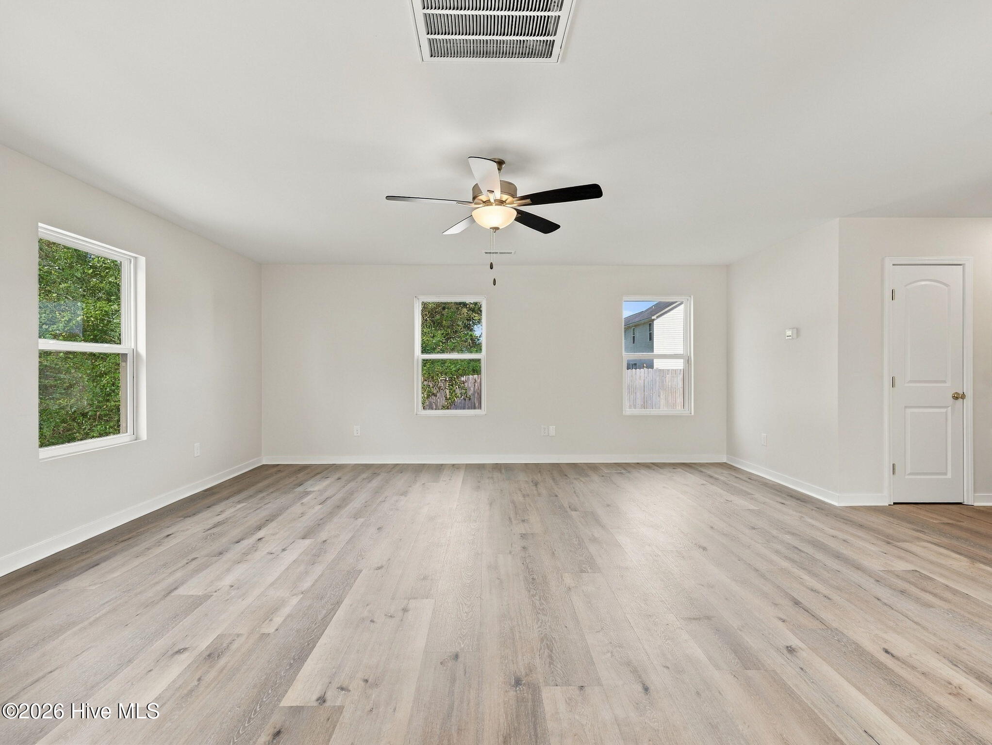 141 Backfield Place Property Photo 10