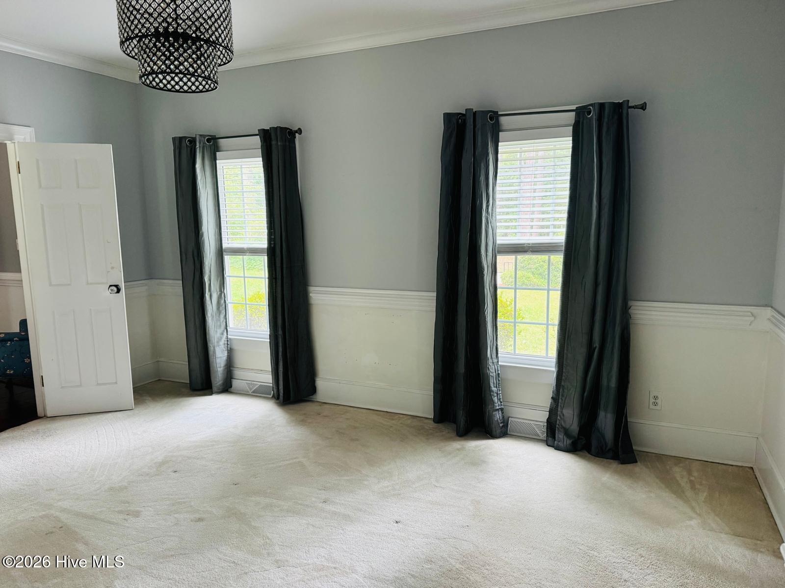 314 Canterbury Road Nw Property Photo 31