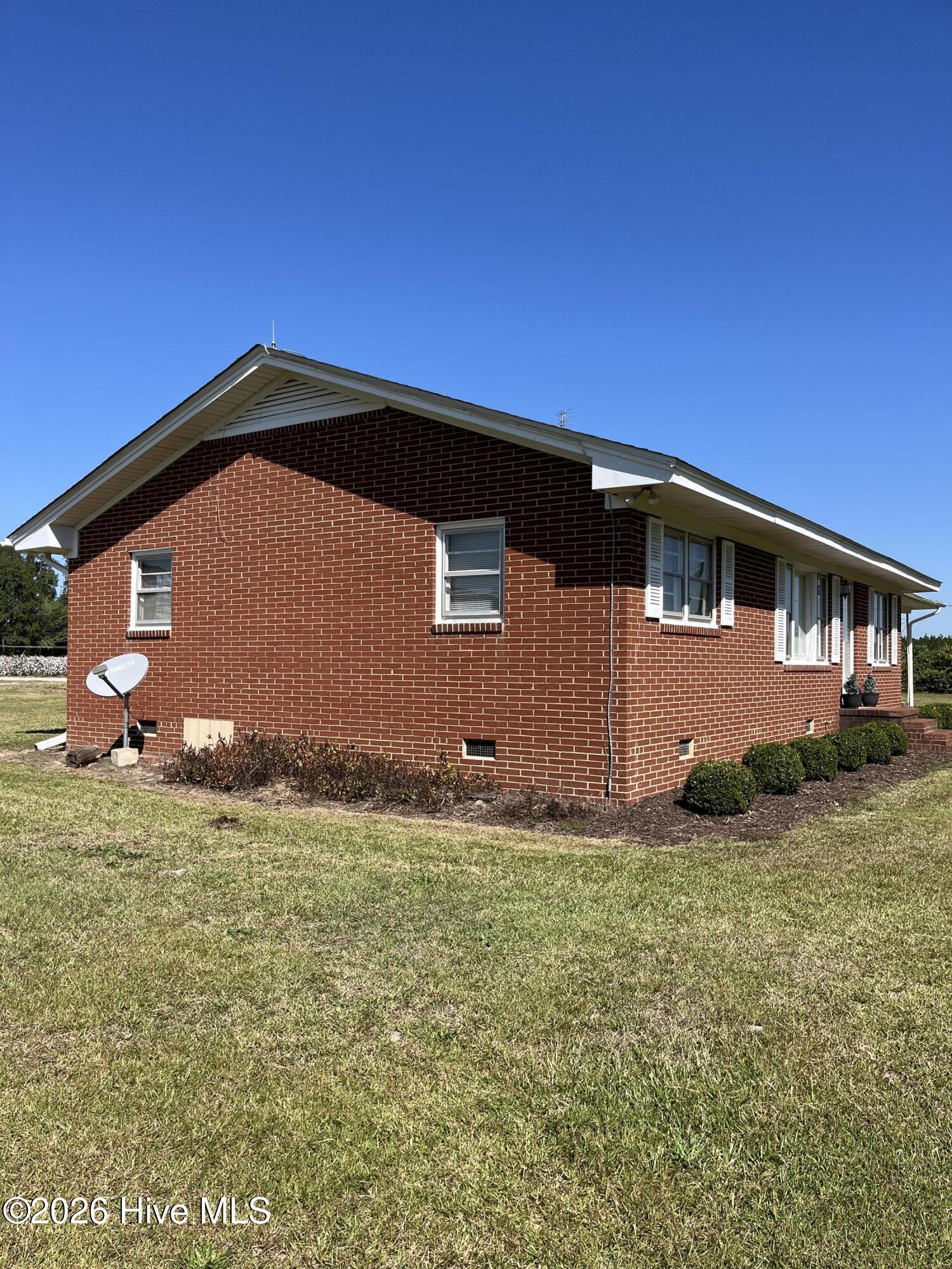 8356 Graham Brantley Road Property Photo 3