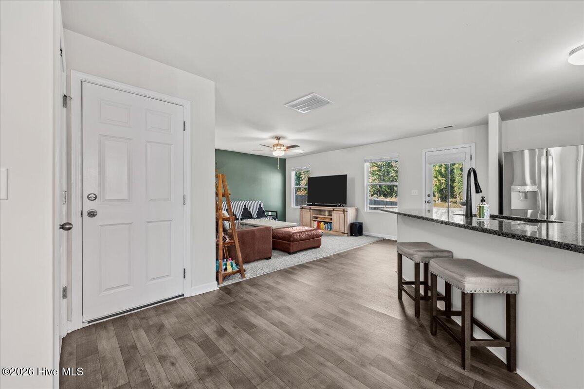 728 Conductor Court Property Photo 6