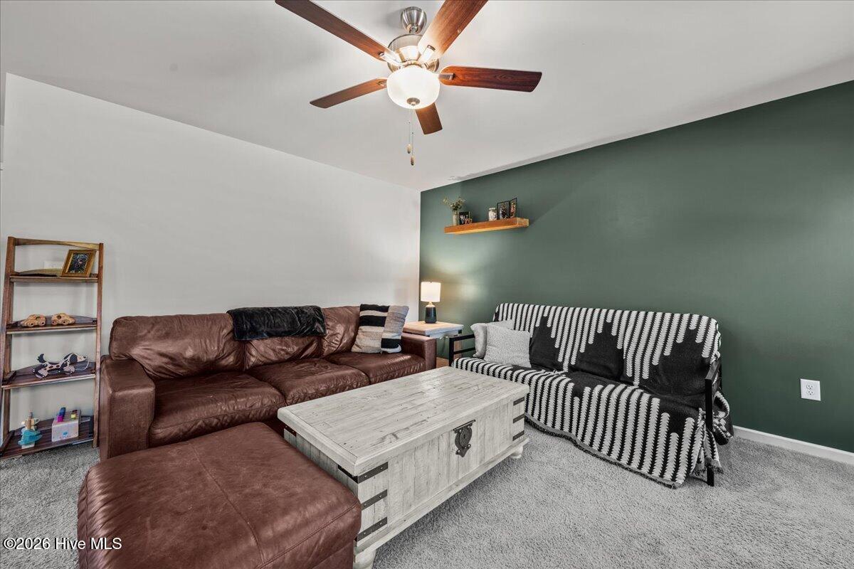 728 Conductor Court Property Photo 8