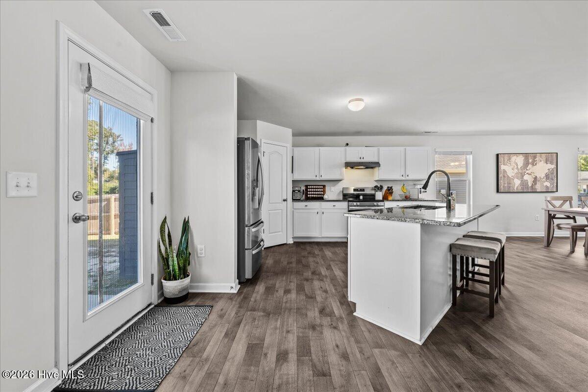 728 Conductor Court Property Photo 16
