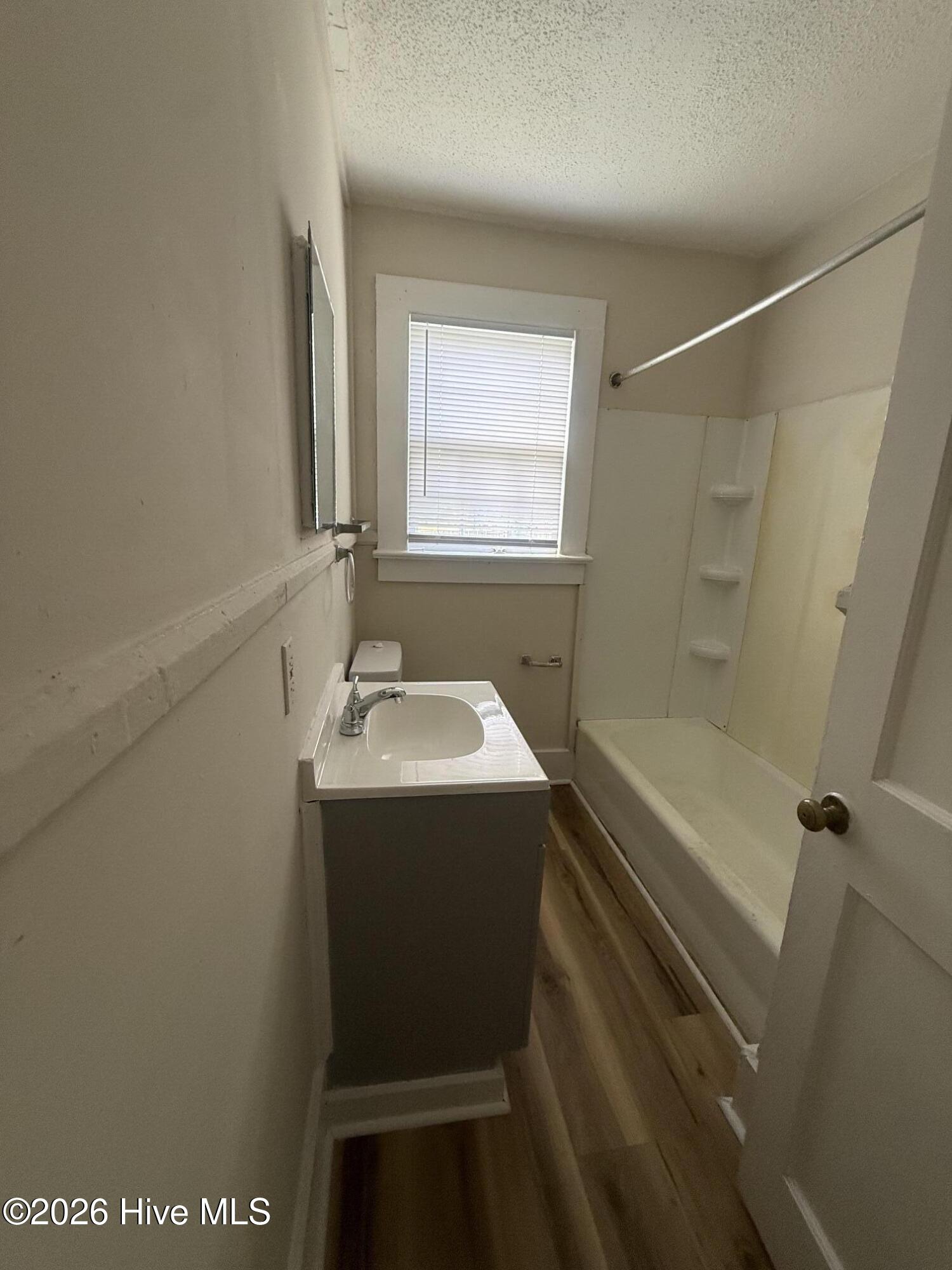 413 Vance Street Property Photo 6
