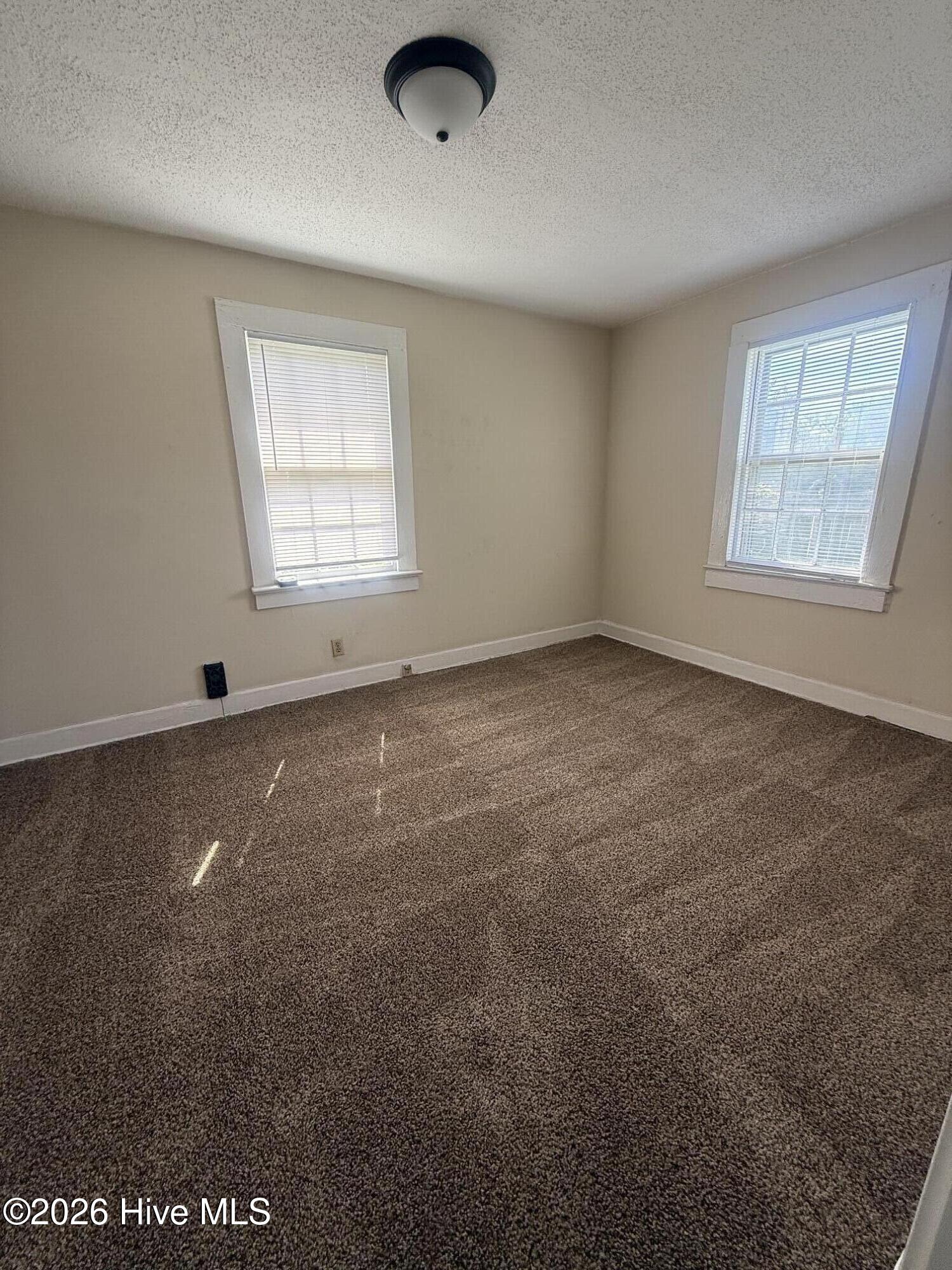 413 Vance Street Property Photo 8