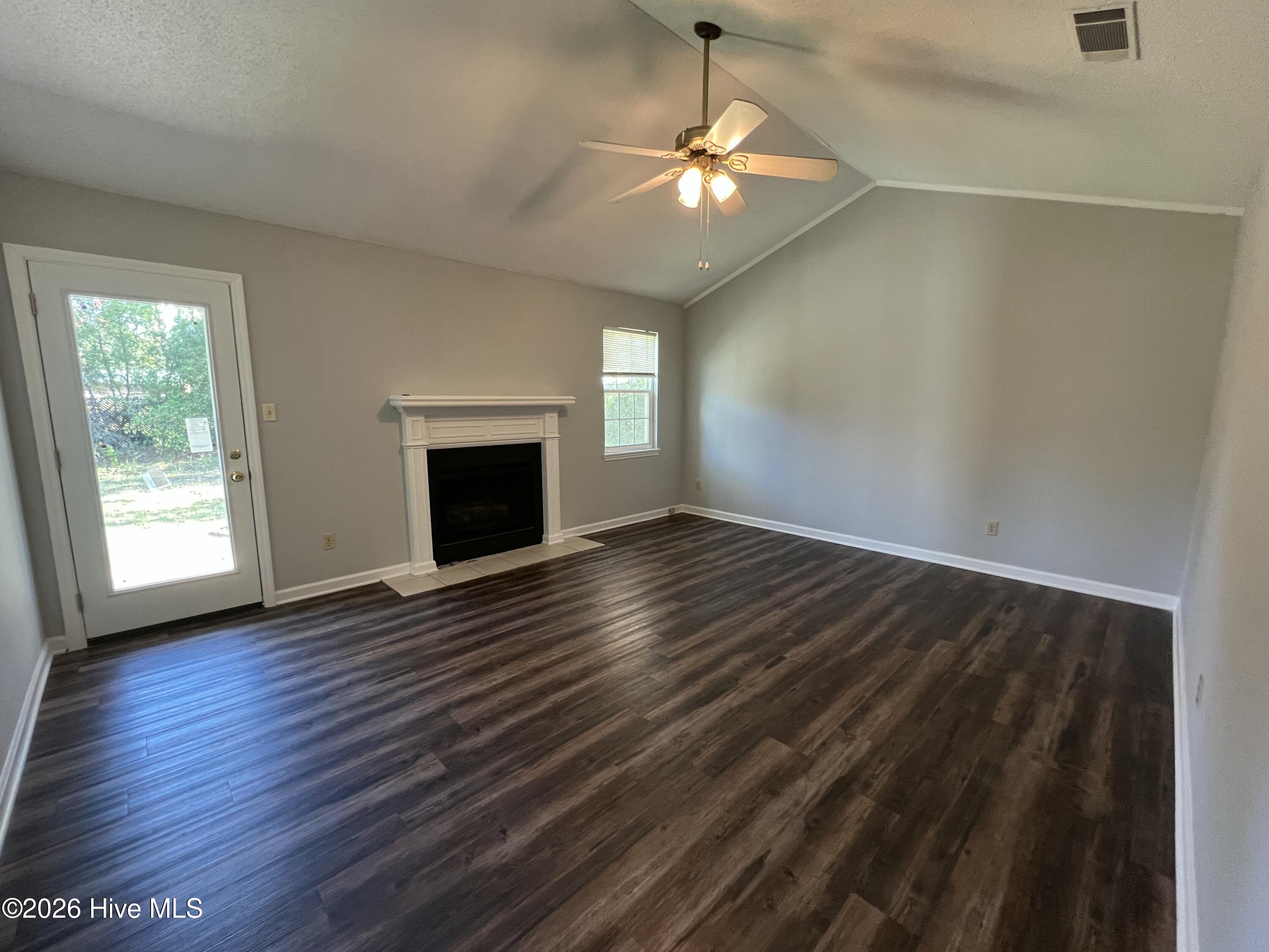 320 Miramar Drive Property Photo 3