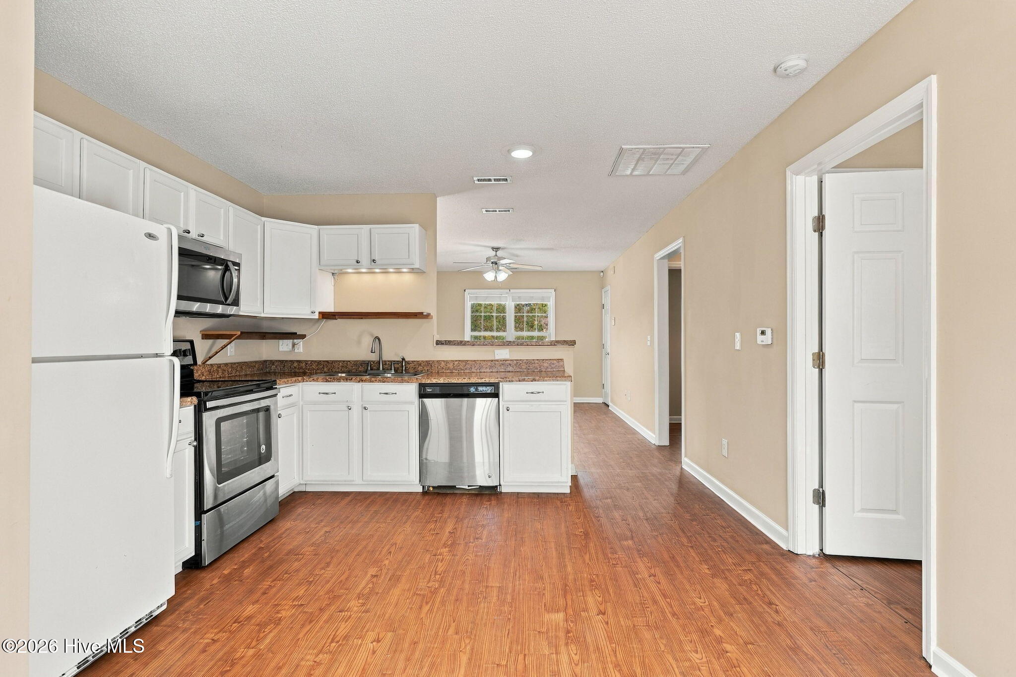 200 Palace Circle Property Photo 17
