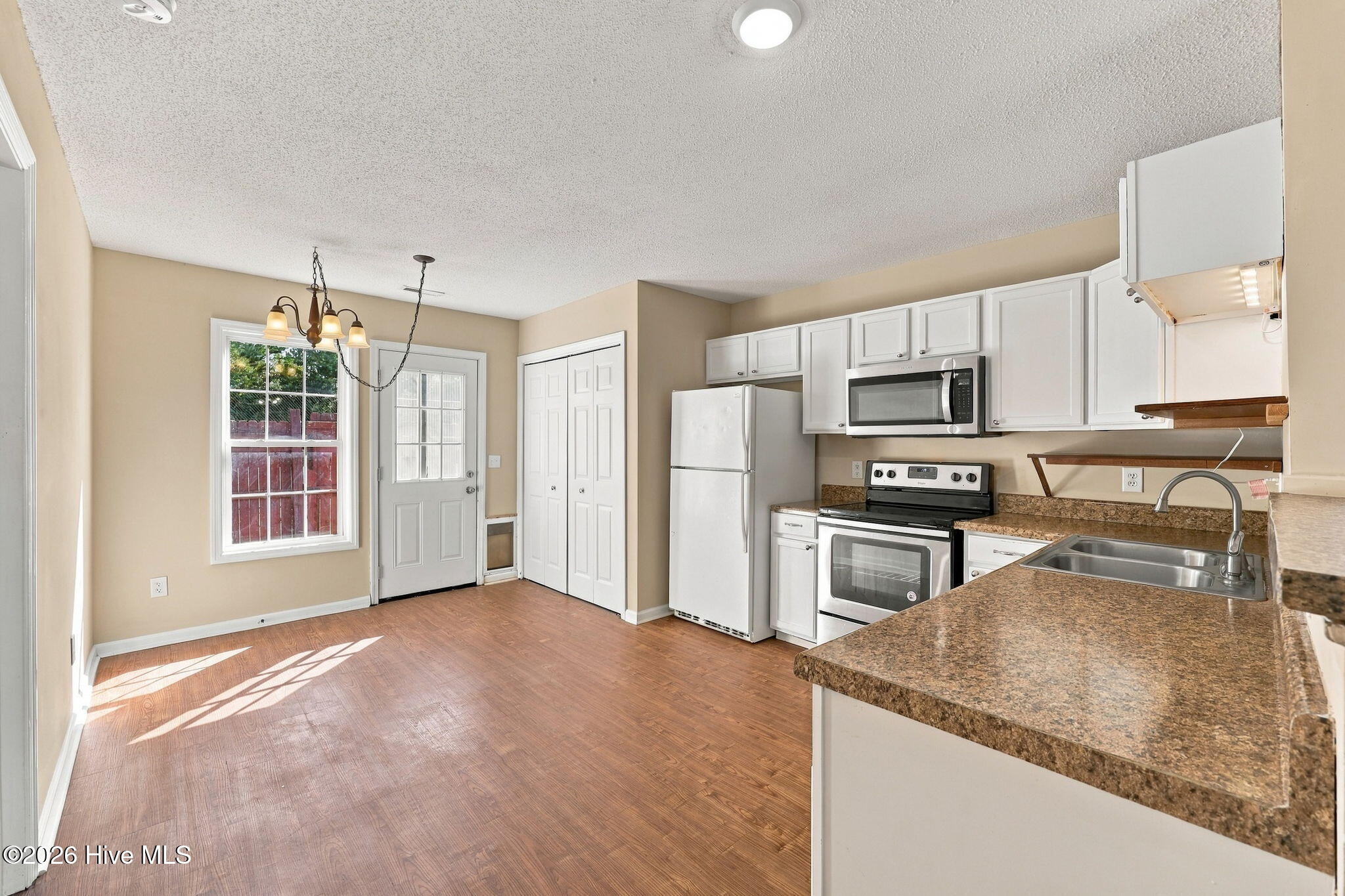 200 Palace Circle Property Photo 19