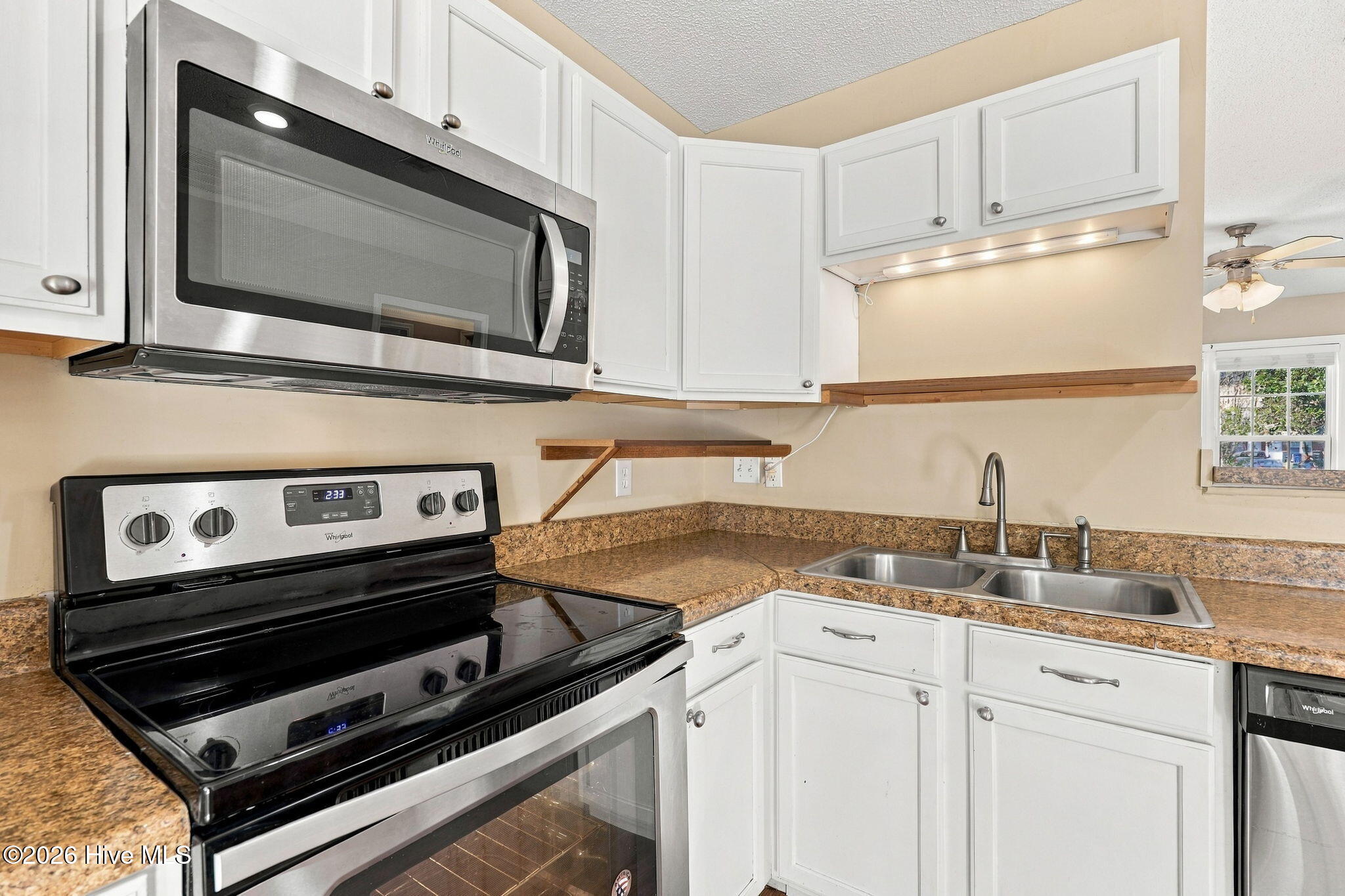 200 Palace Circle Property Photo 21