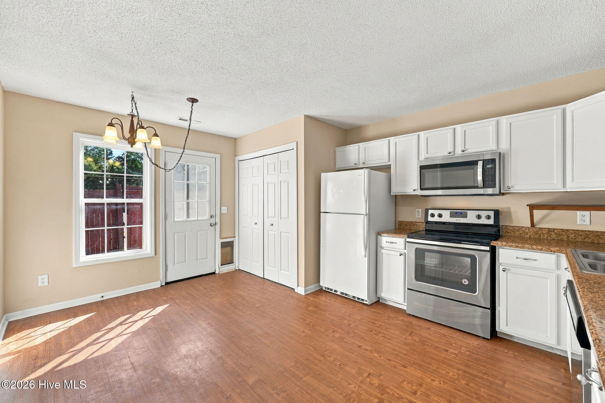 200 Palace Circle Property Photo 23