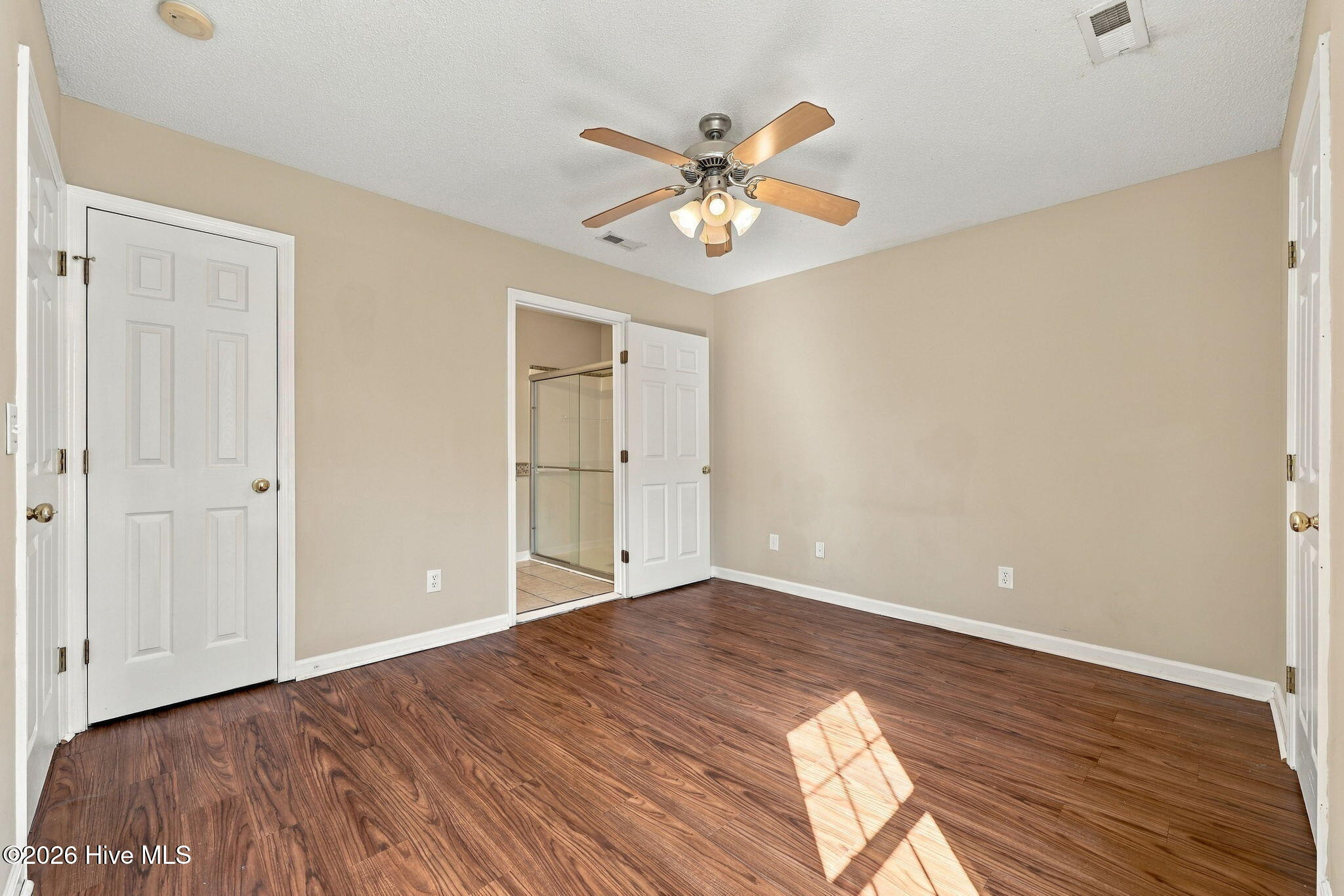 200 Palace Circle Property Photo 26