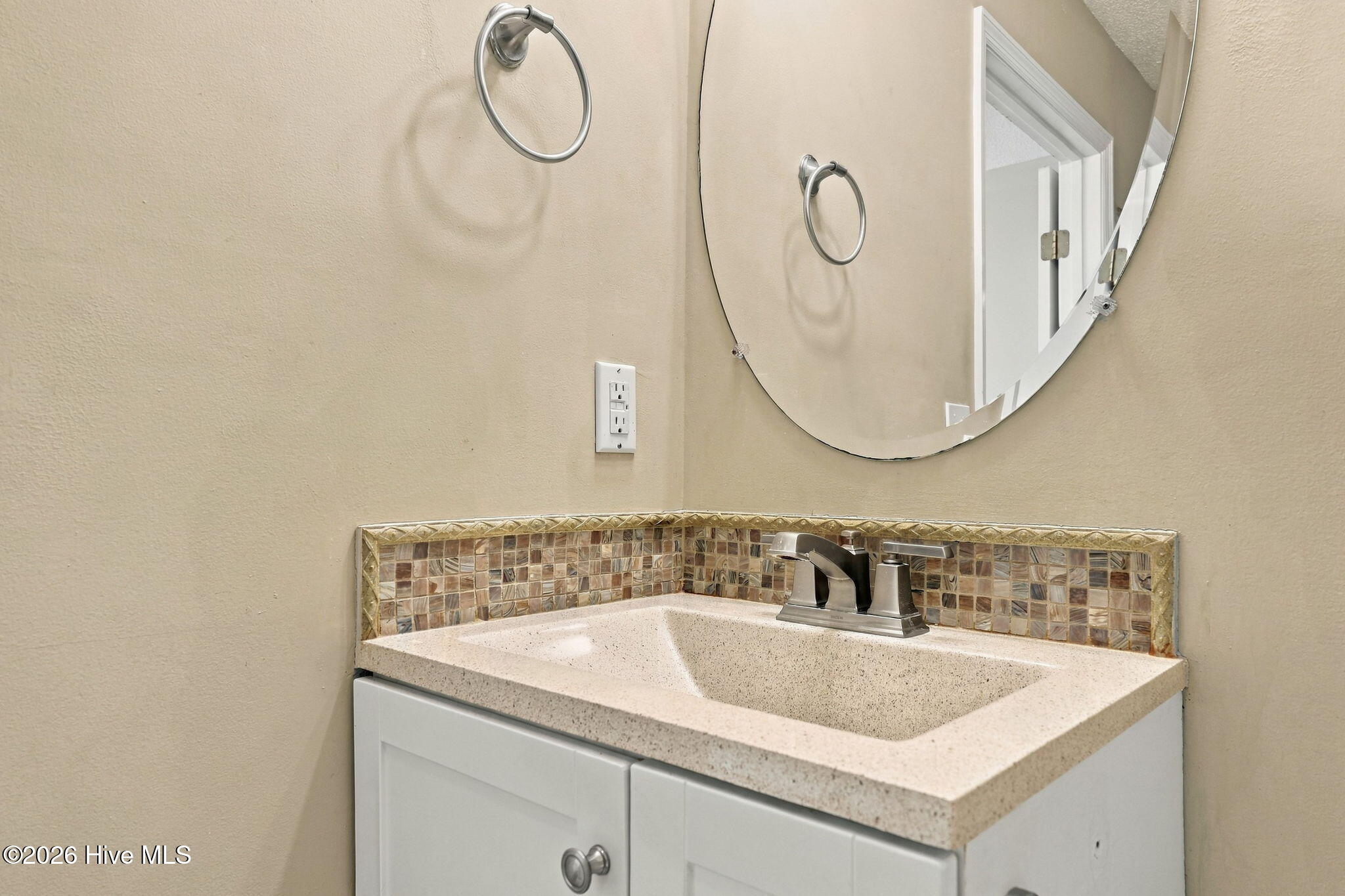 200 Palace Circle Property Photo 31