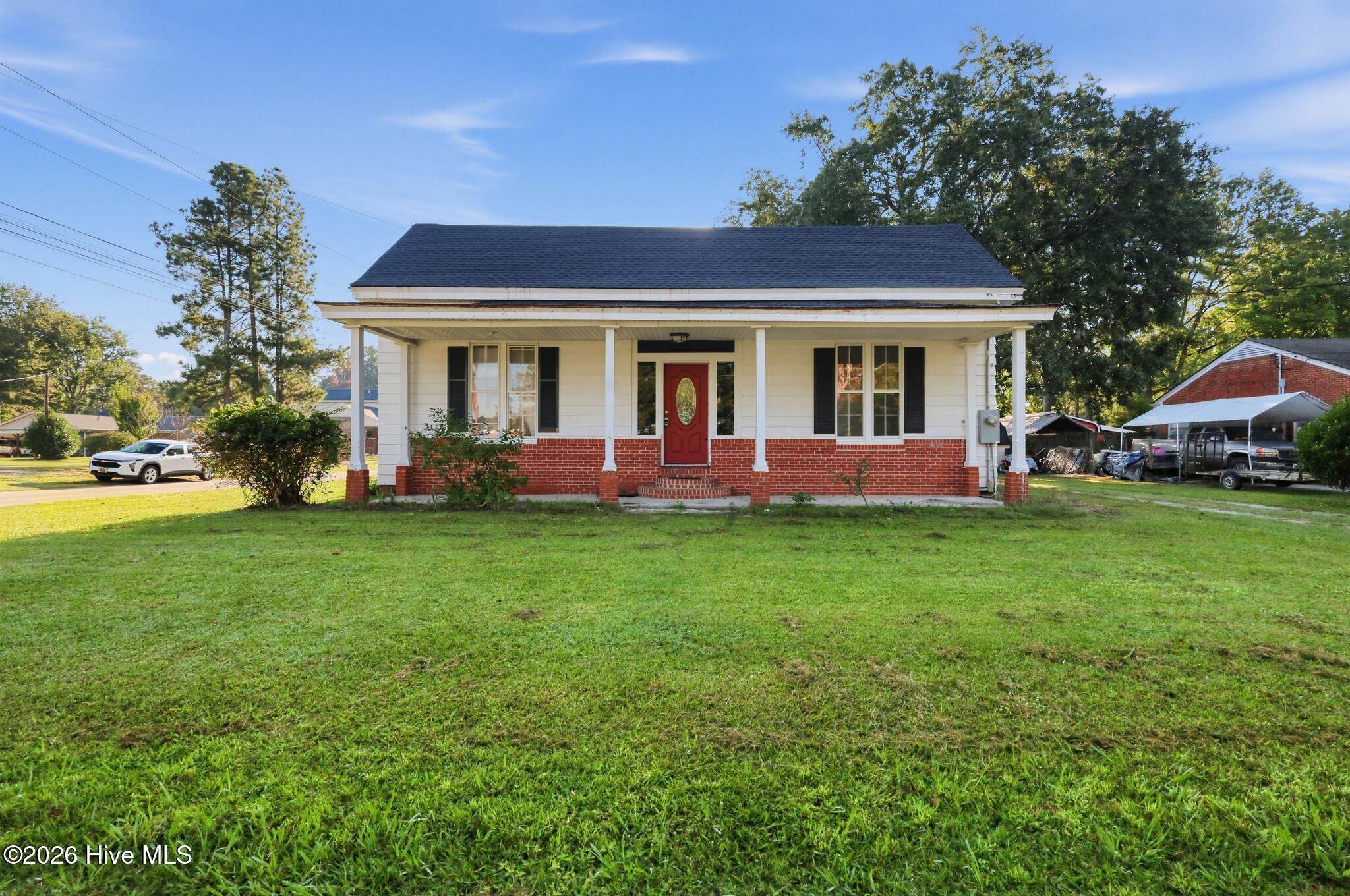 201 S Pender Street Property Photo 1