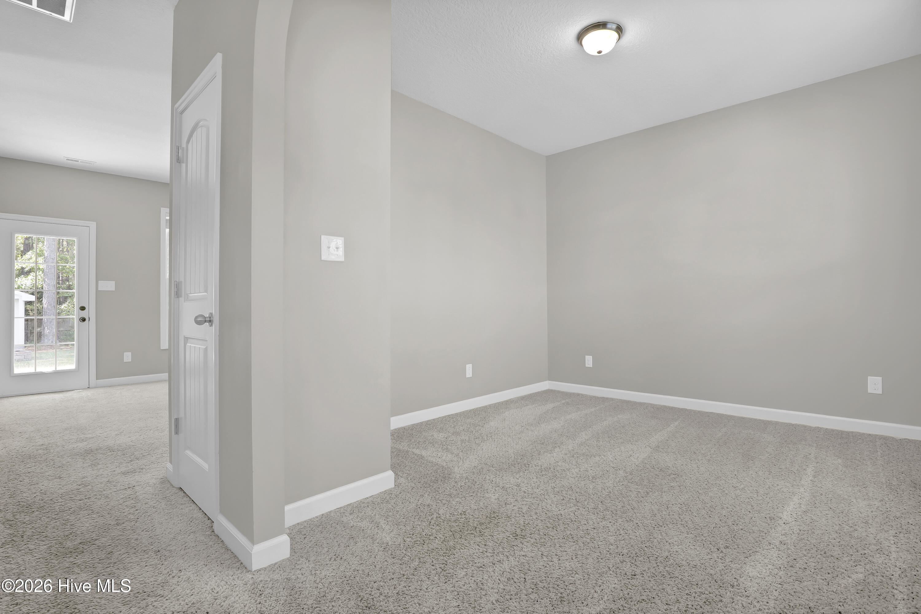 609 Winfall Drive Property Photo 4