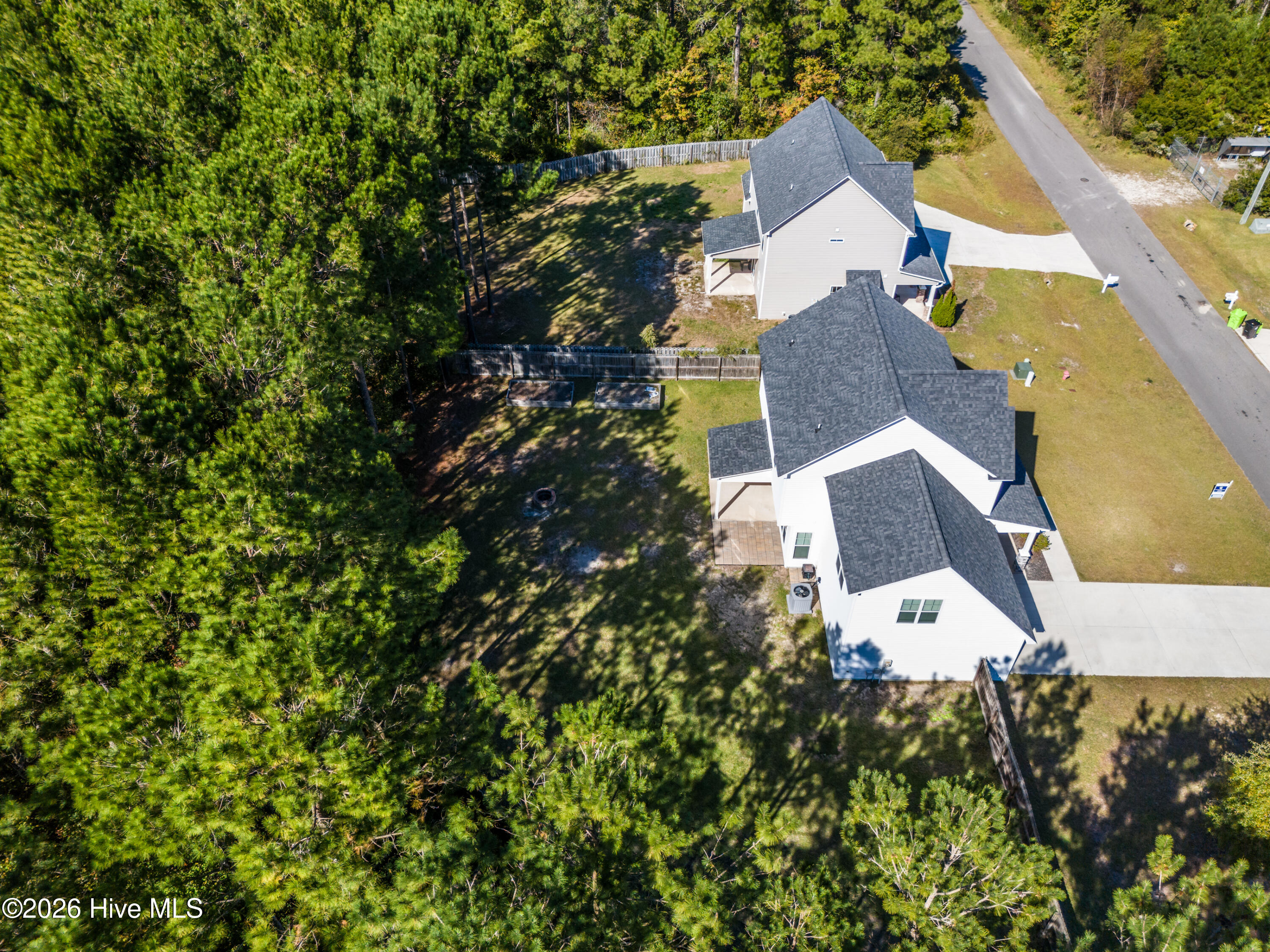 609 Winfall Drive Property Photo 44