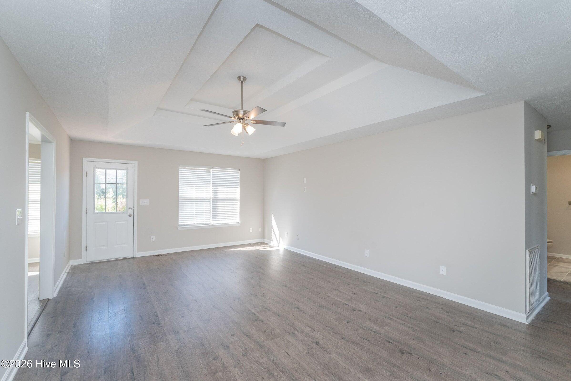 532 Stephens Mill Drive Property Photo 6