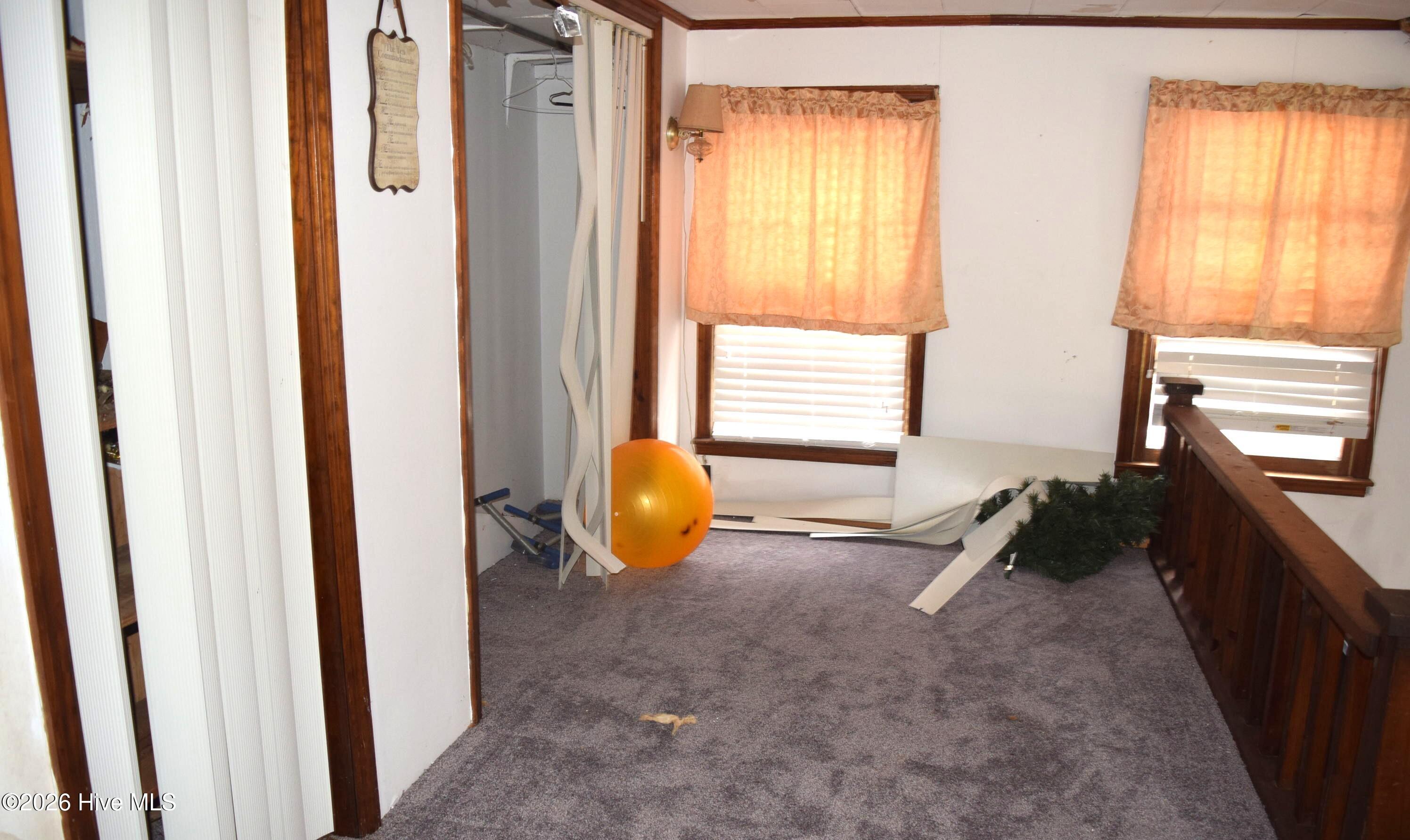 294 Cape Lookout Drive Property Photo 10