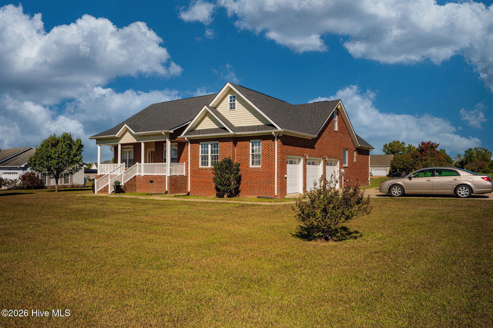351 Johnny Mitchell Road Property Photo 2