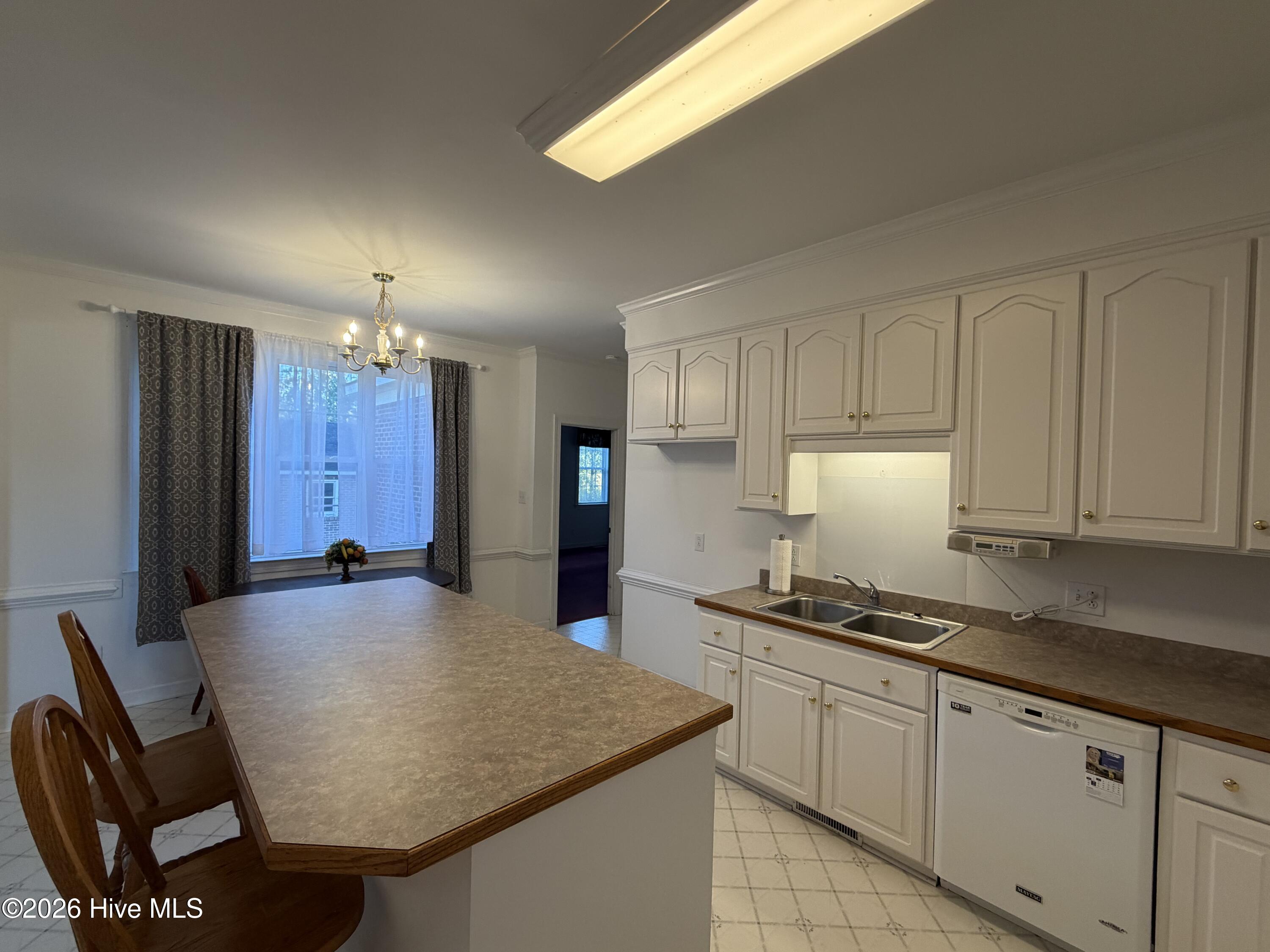 106 Friendswood Drive Property Photo 6