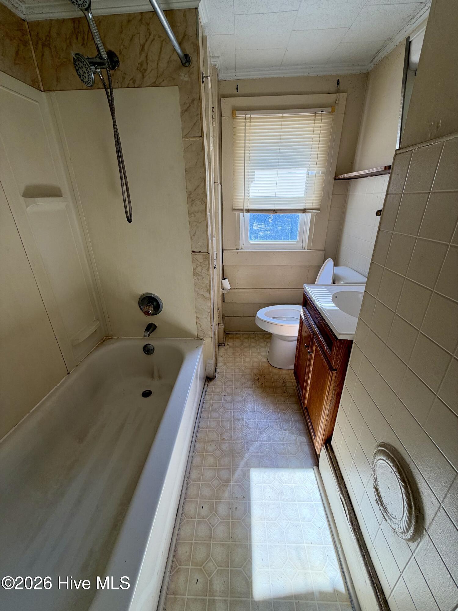 507 Warren Street Property Photo 20