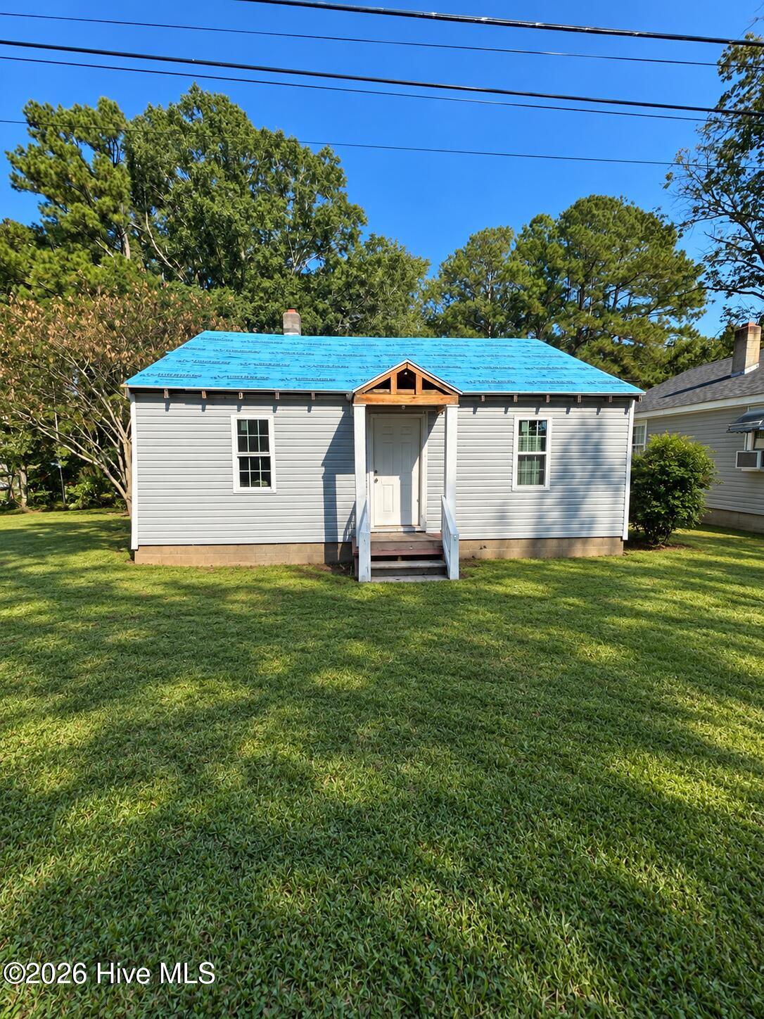 303 N Chestnut Street Property Photo 1